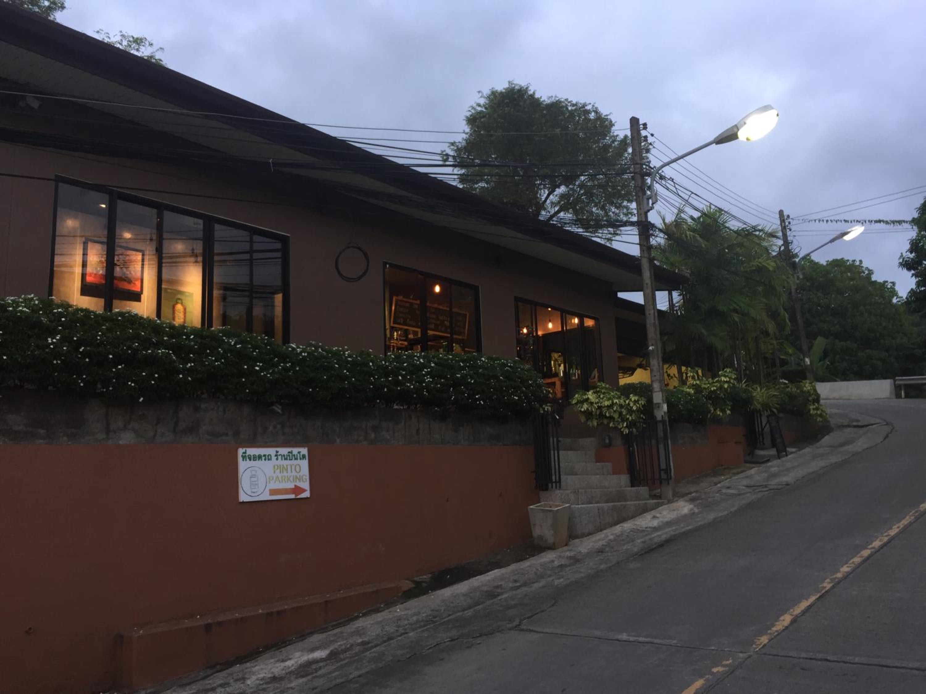 Photo 18