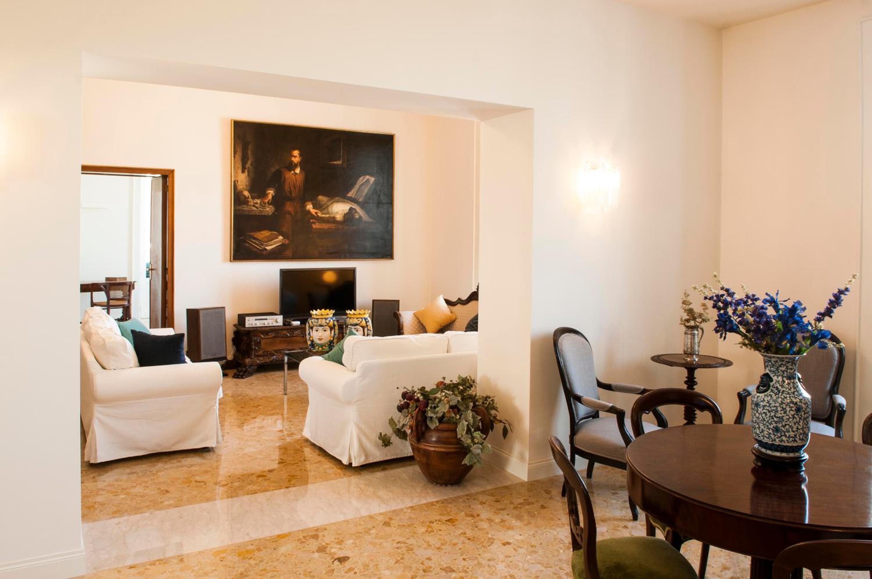 Ortigia Exclusive Apartment view 5