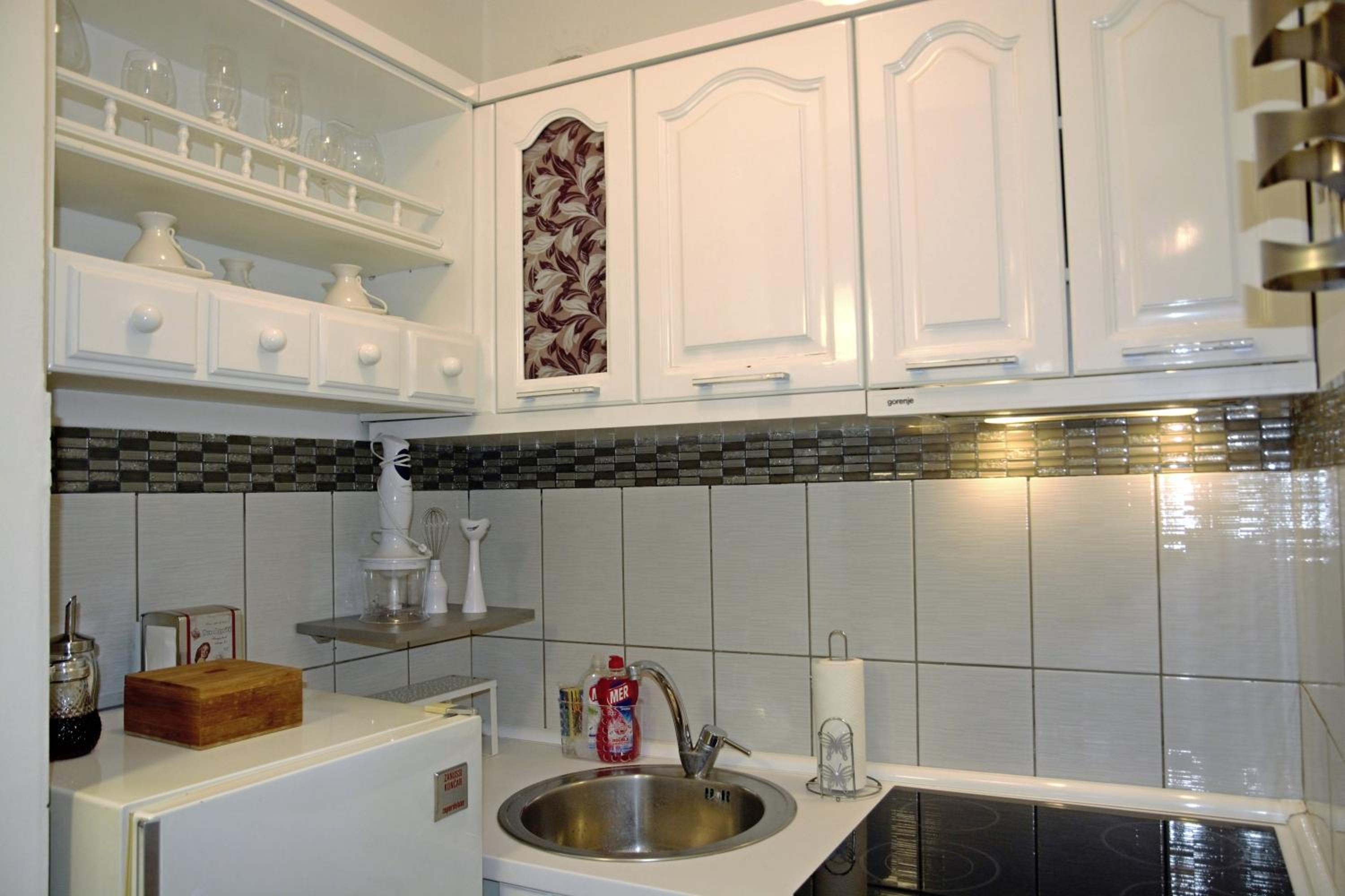 Trident Apartments