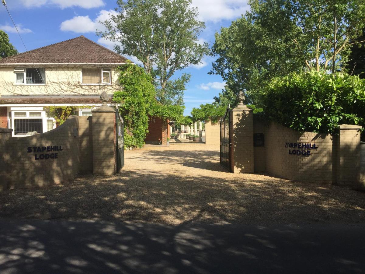 Stapehill Lodge B&B, photo 10