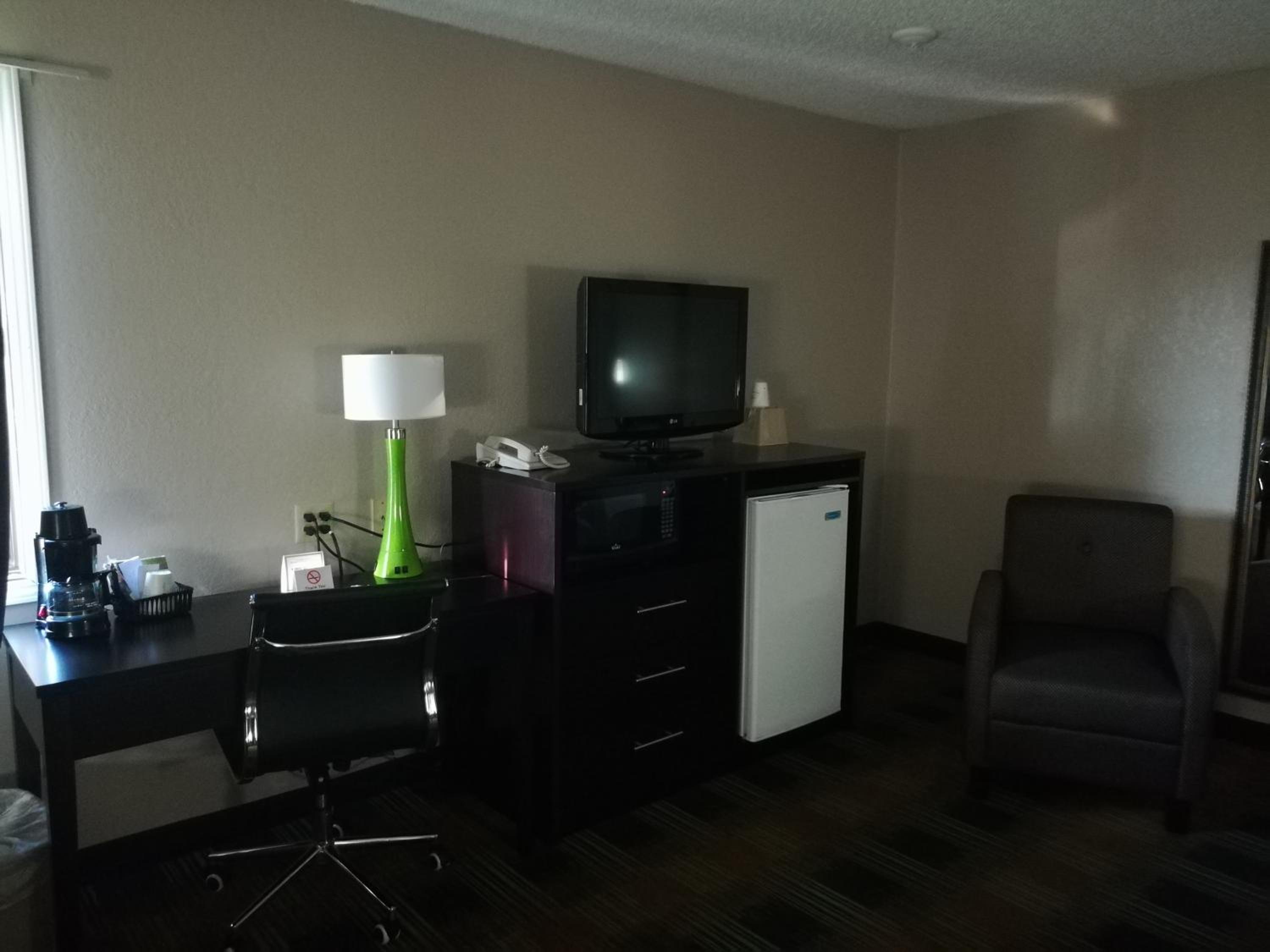 Photo 18