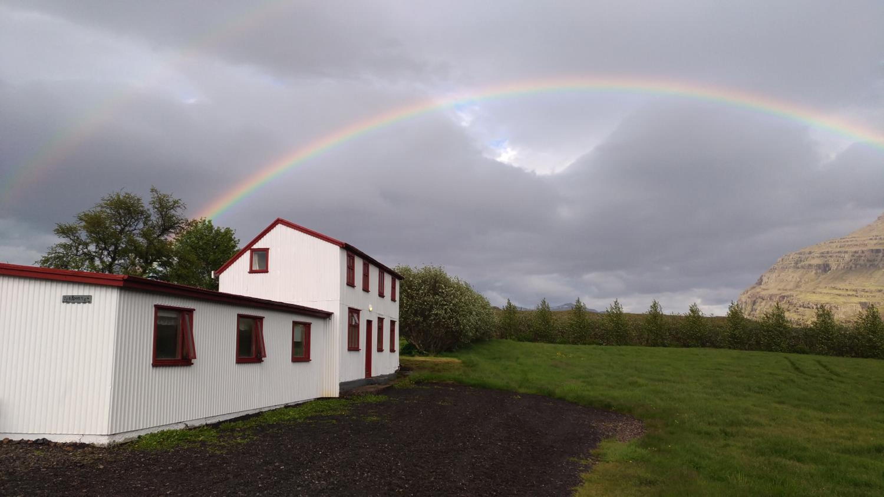 Fossardalur Guesthouse