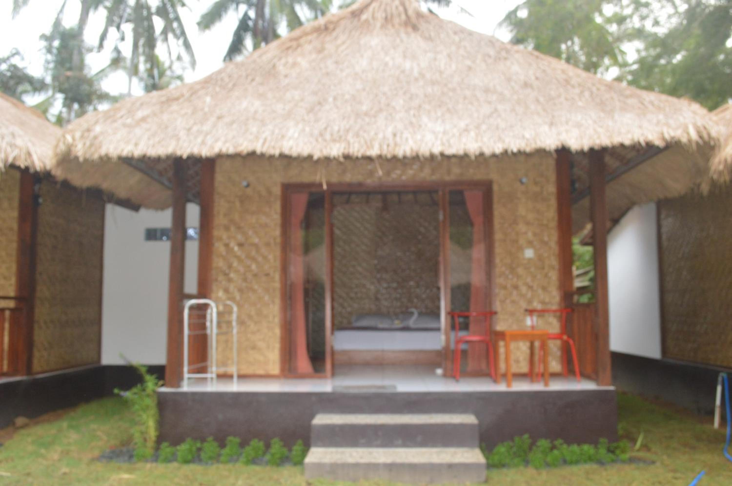 Airas' Garden Homestay ECO Bungalows view 5