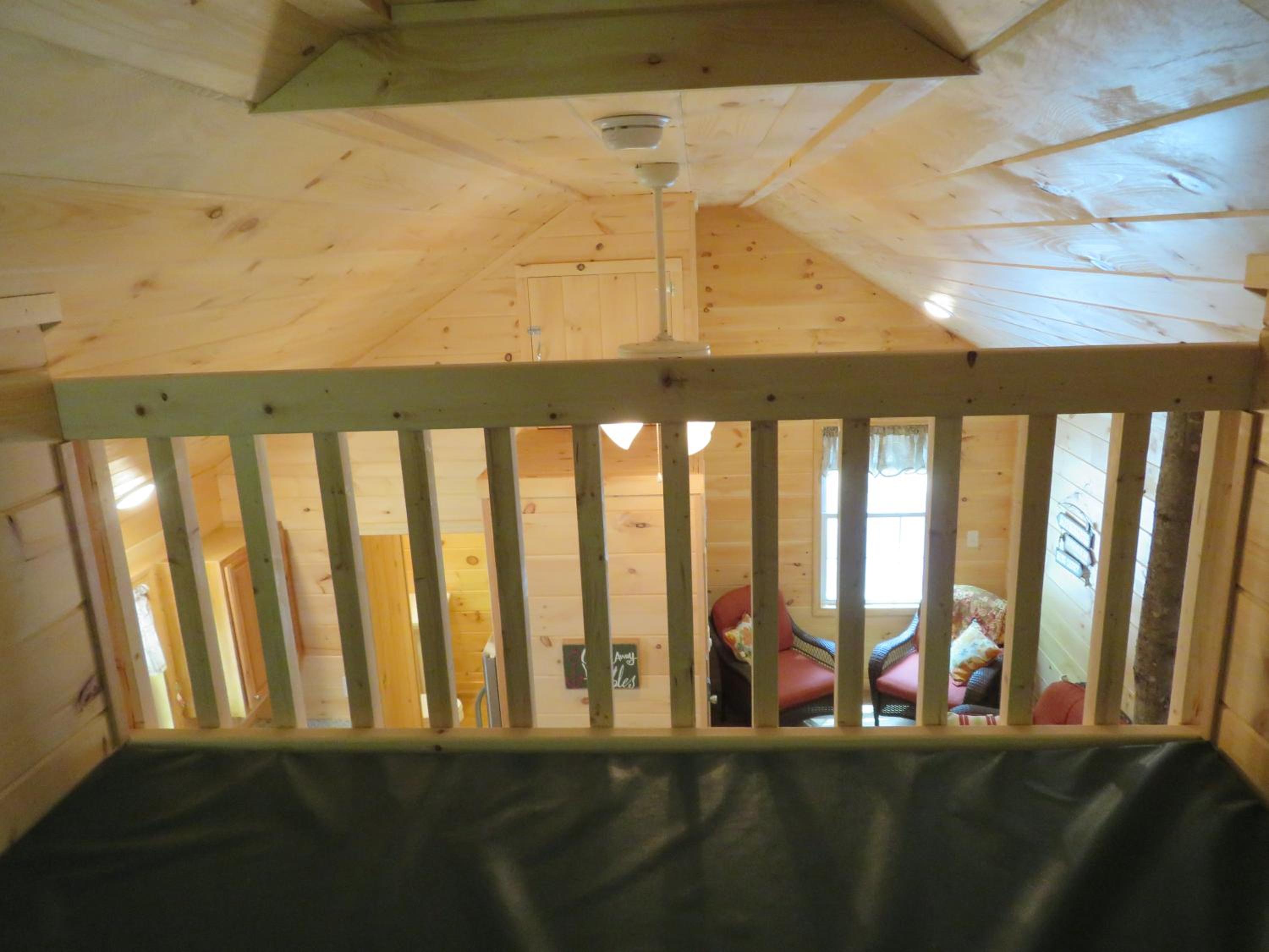 Photo 12