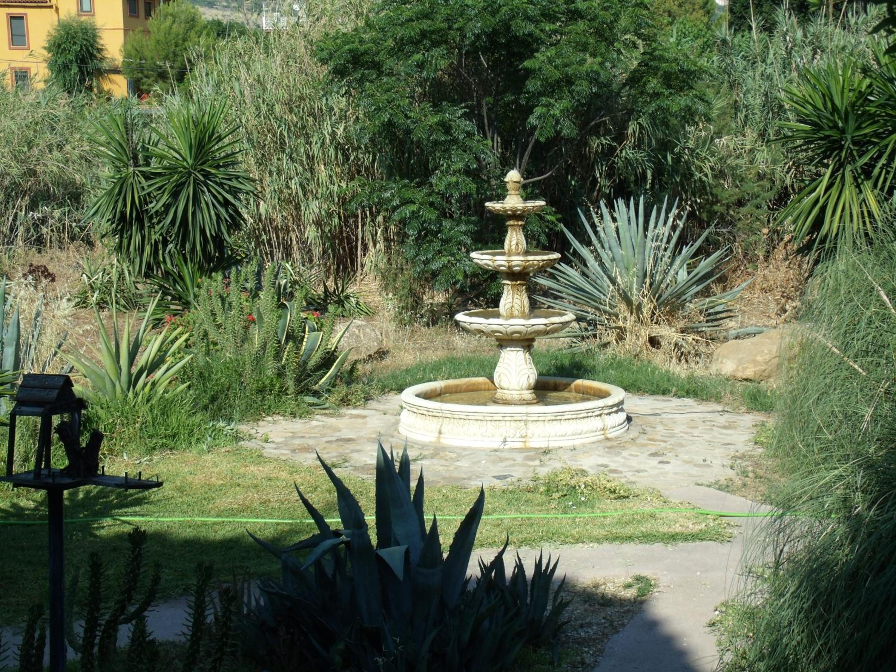 La Finca Blanca