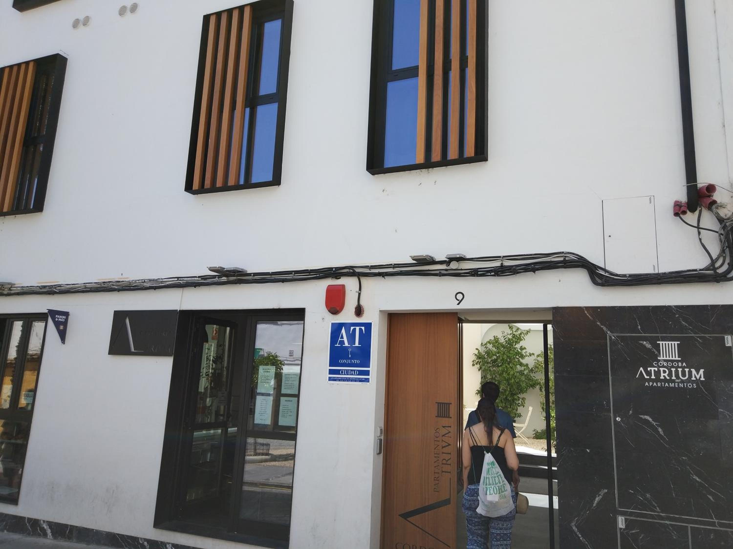 Apartamentos Córdoba Atrium