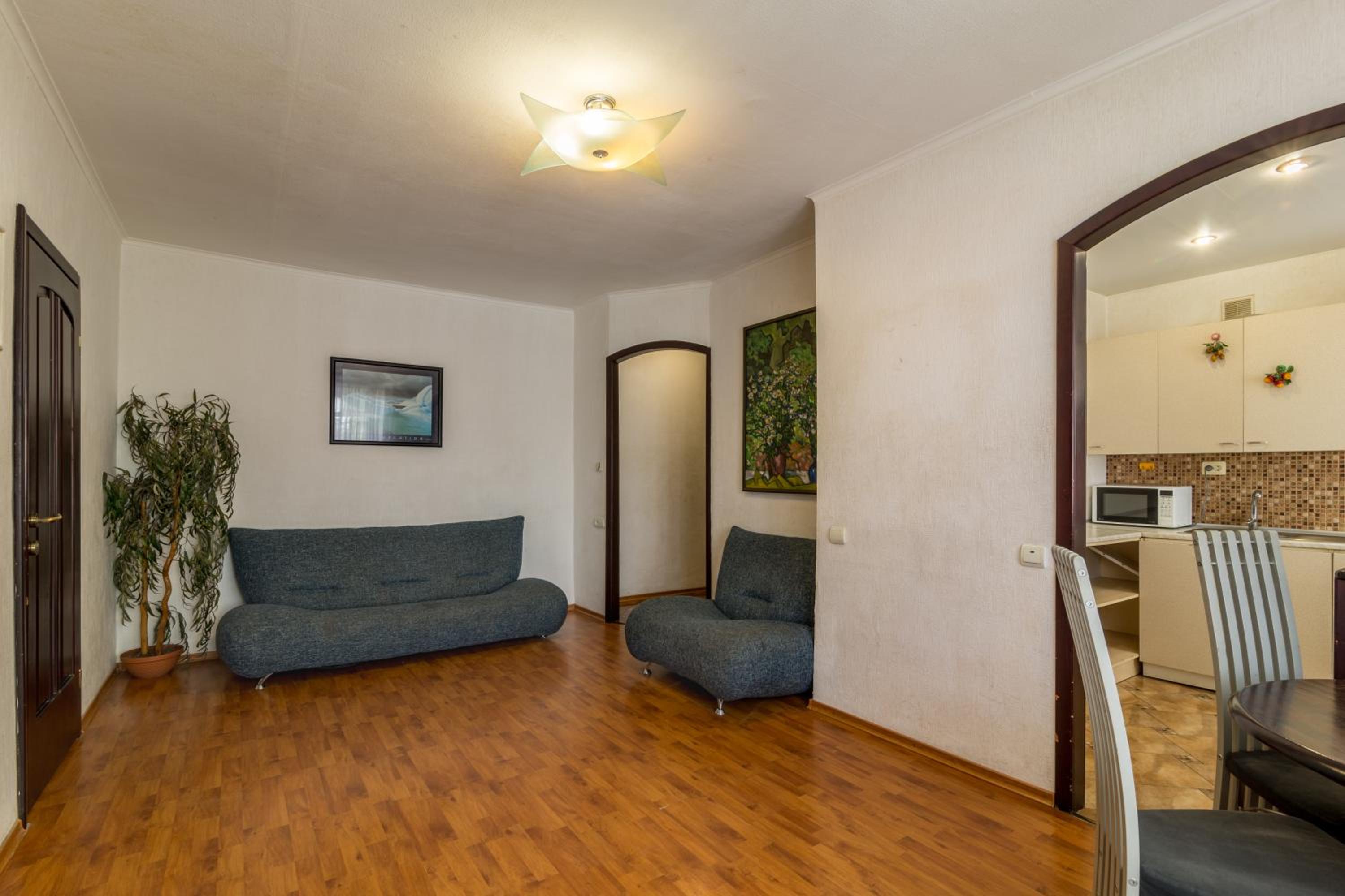 Lux 3-bedroom Most City area view 2