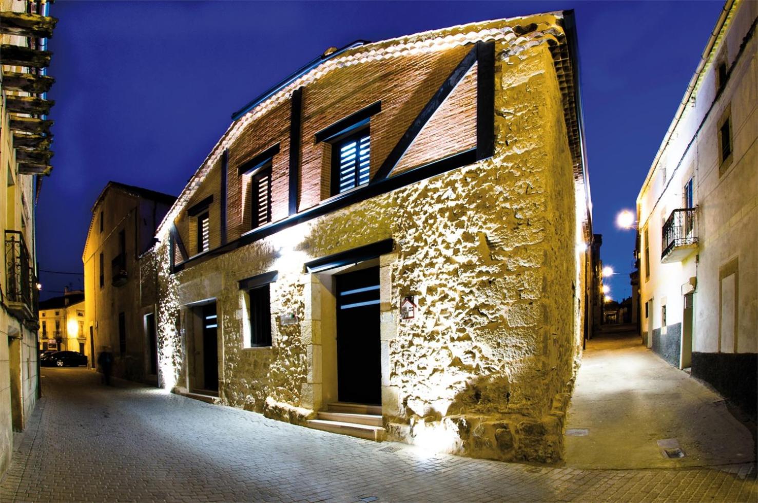 Casa Rural Luces y Sombras