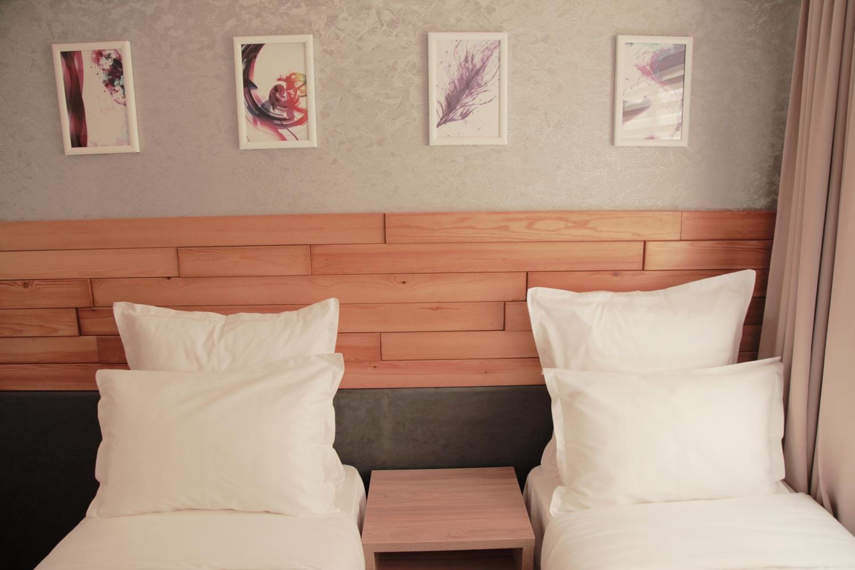 Small Hotel