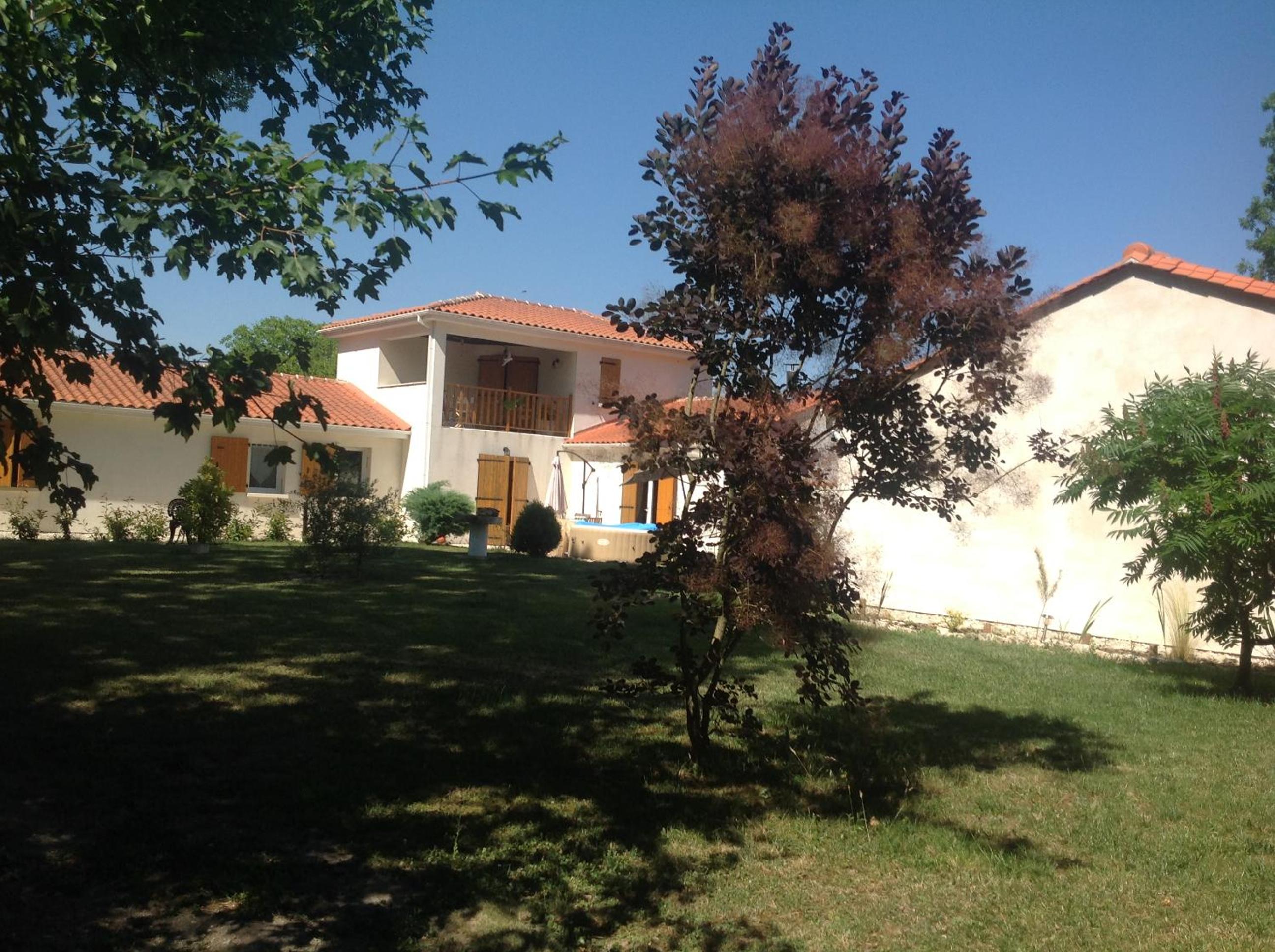Photo 27