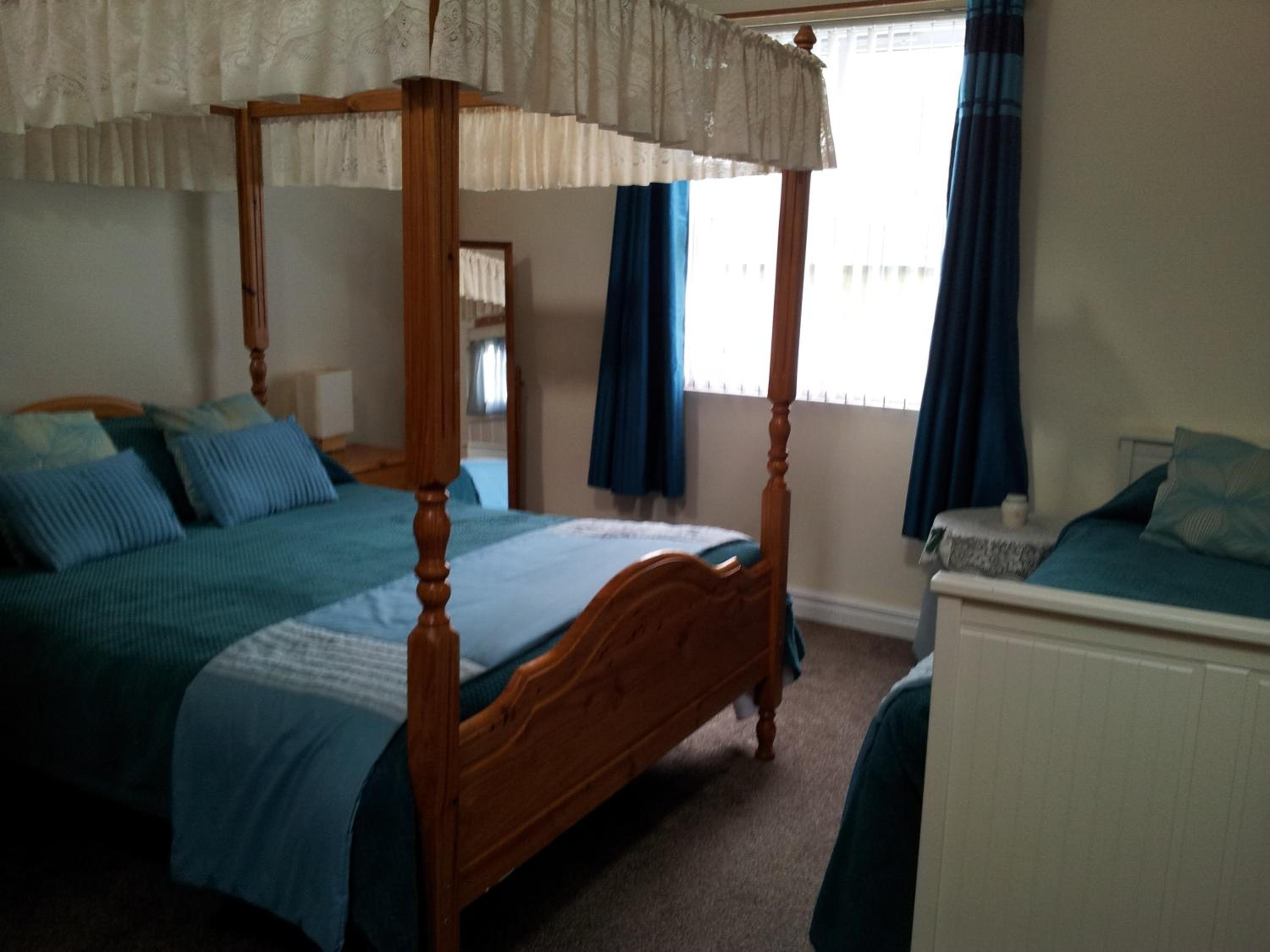 Hamsteels Hall Cottages