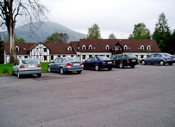 Restaurace a Penzion Česká Hospoda