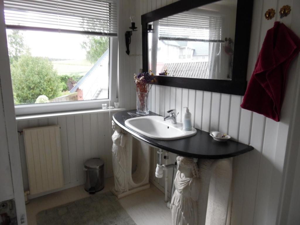 Bel Zoe view 5