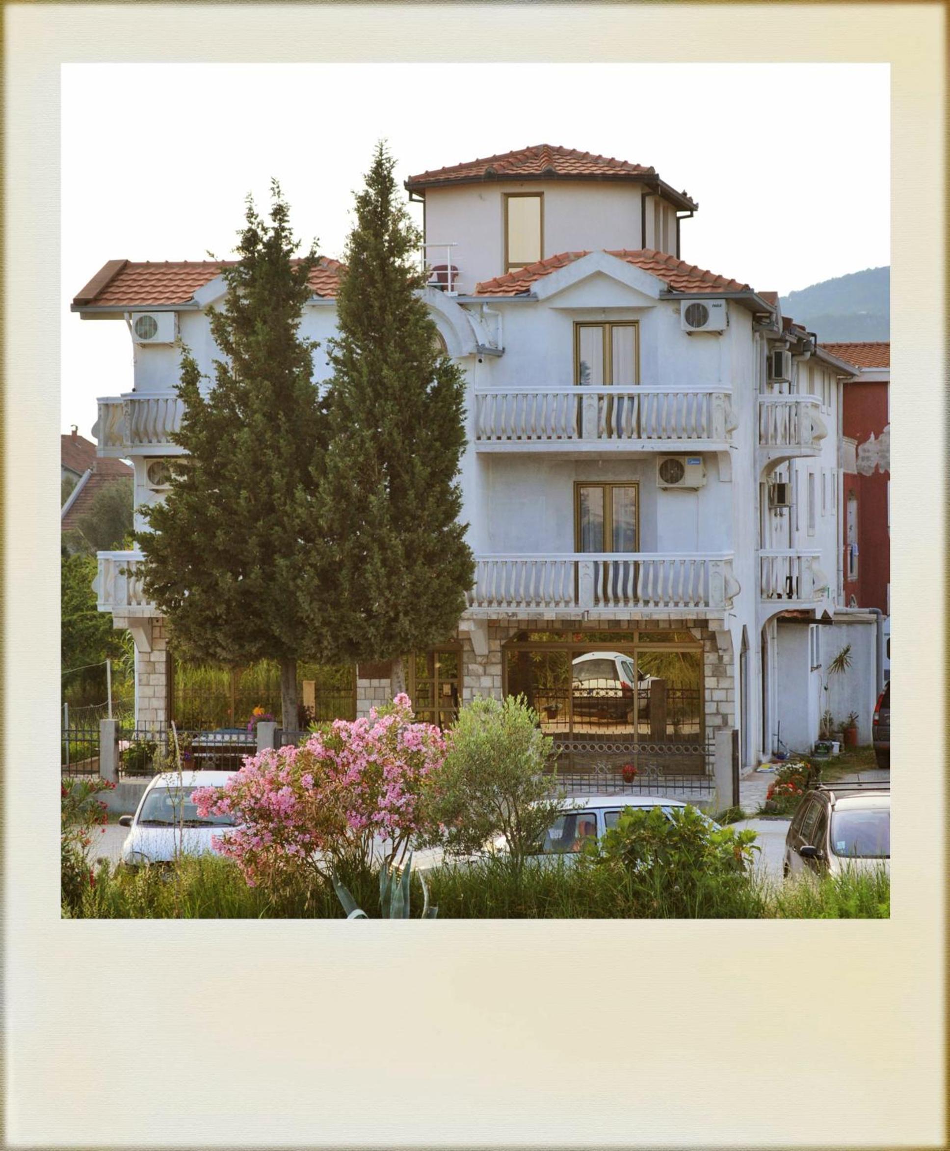 Hotel Guest House Lukac - Image 1