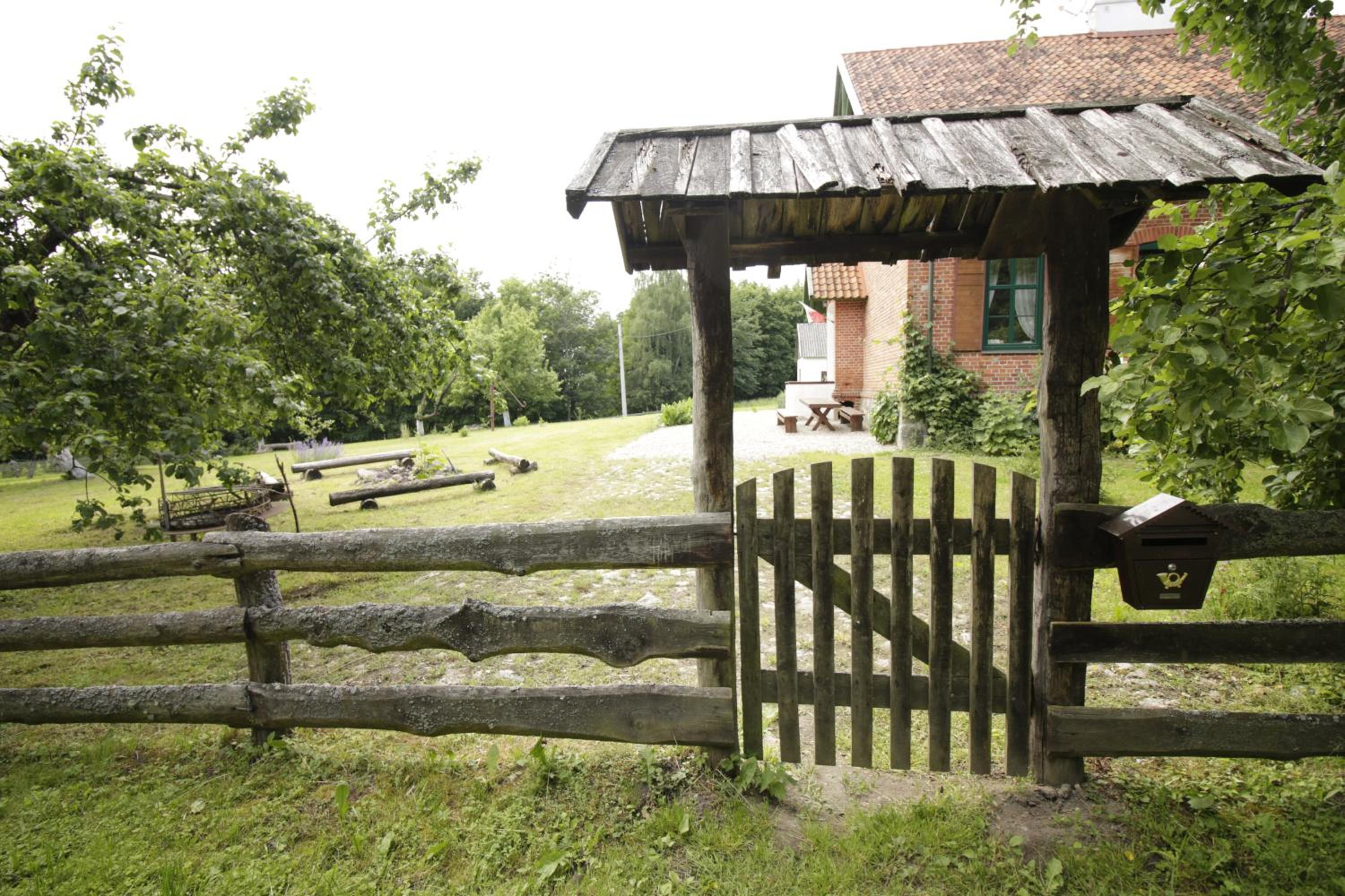 Photo 28