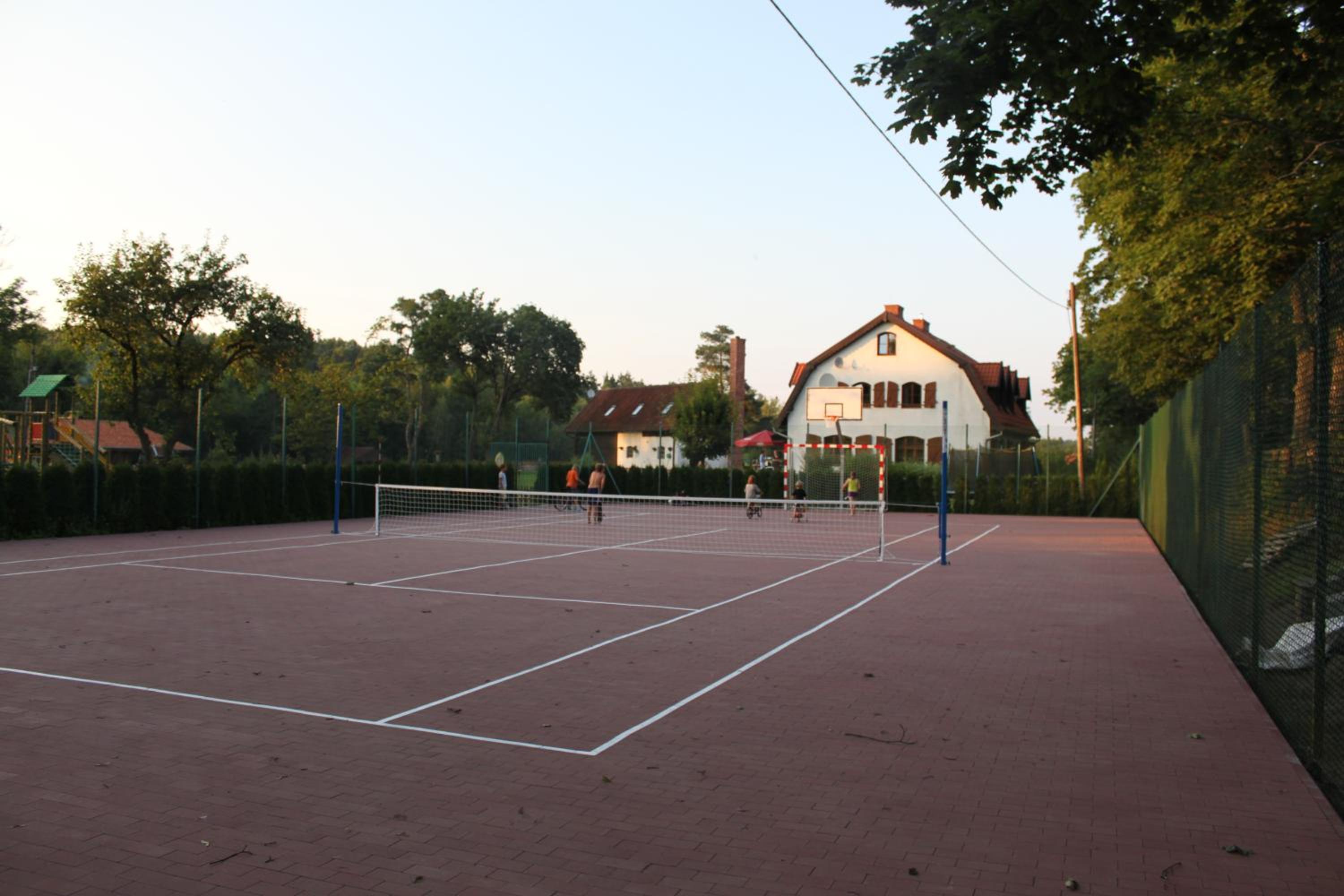 Photo 19