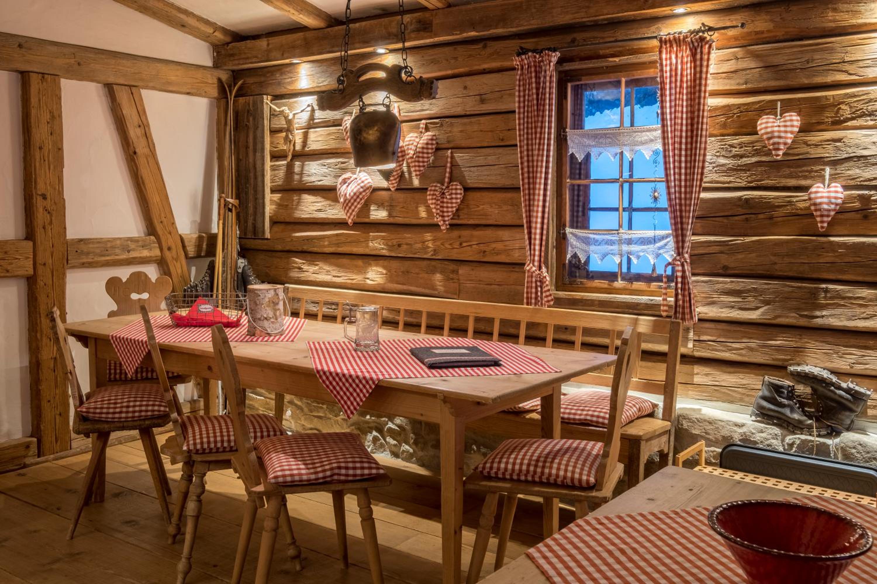 Hütte Almrausch