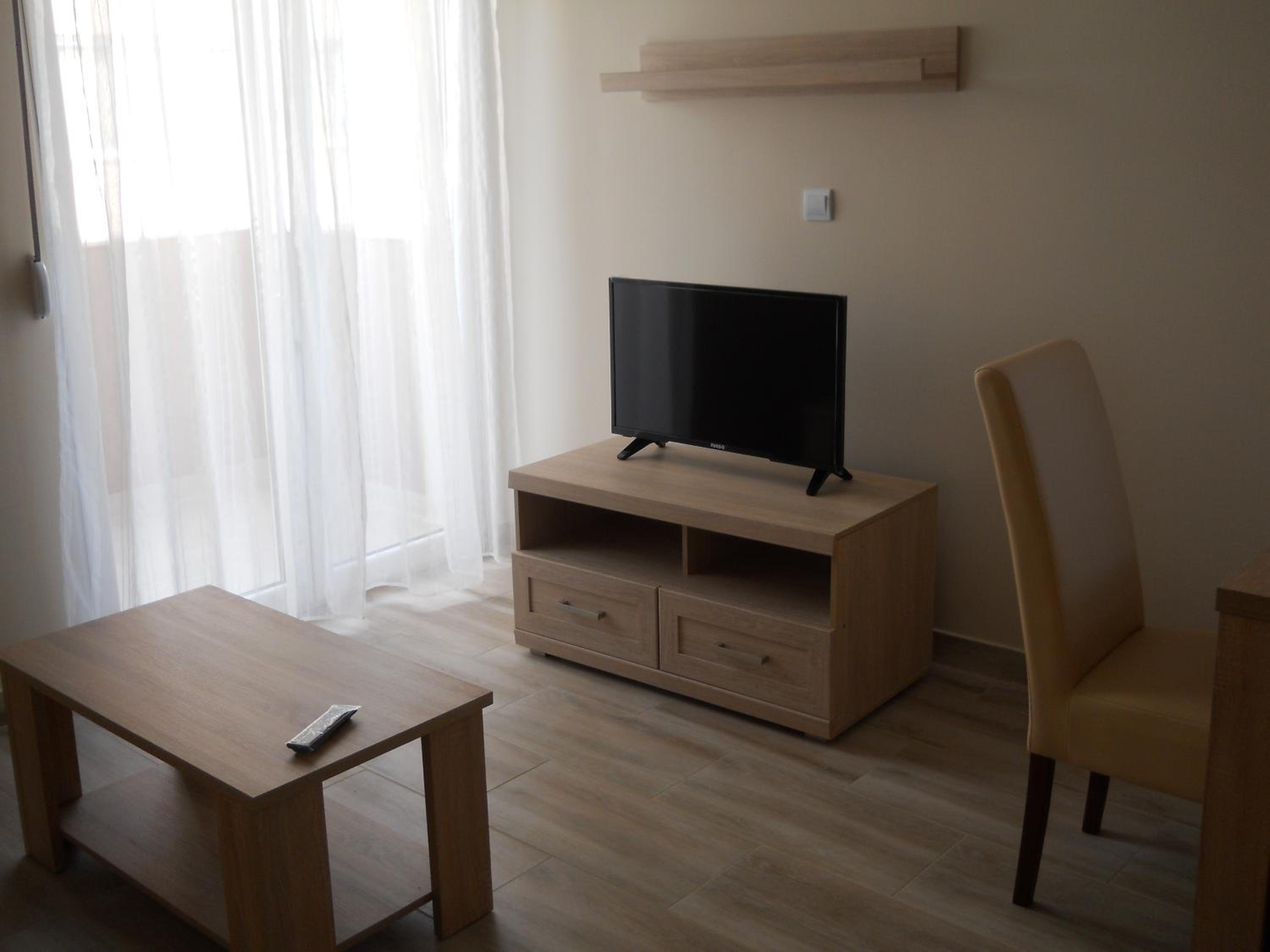 Apartments Mira