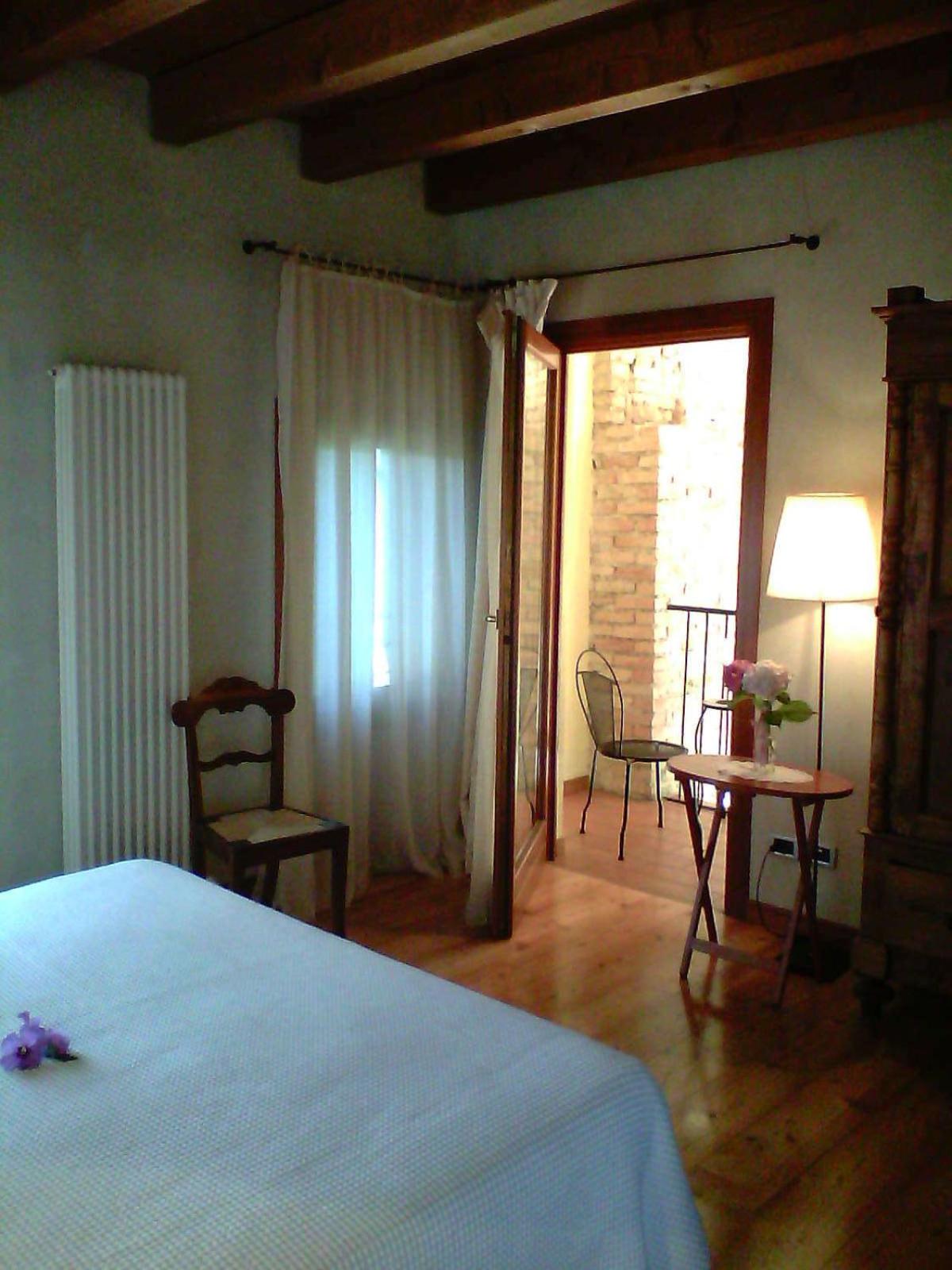 Photo 49