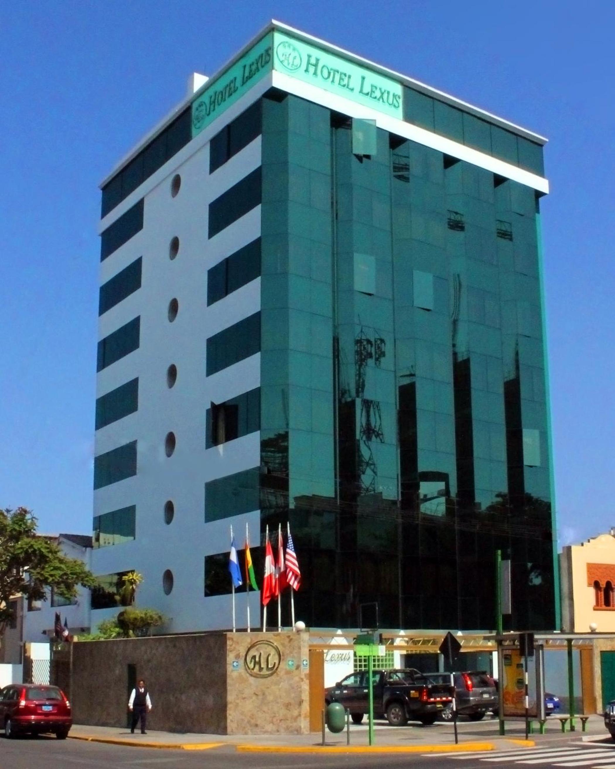 Hotel Lexus - Image 1