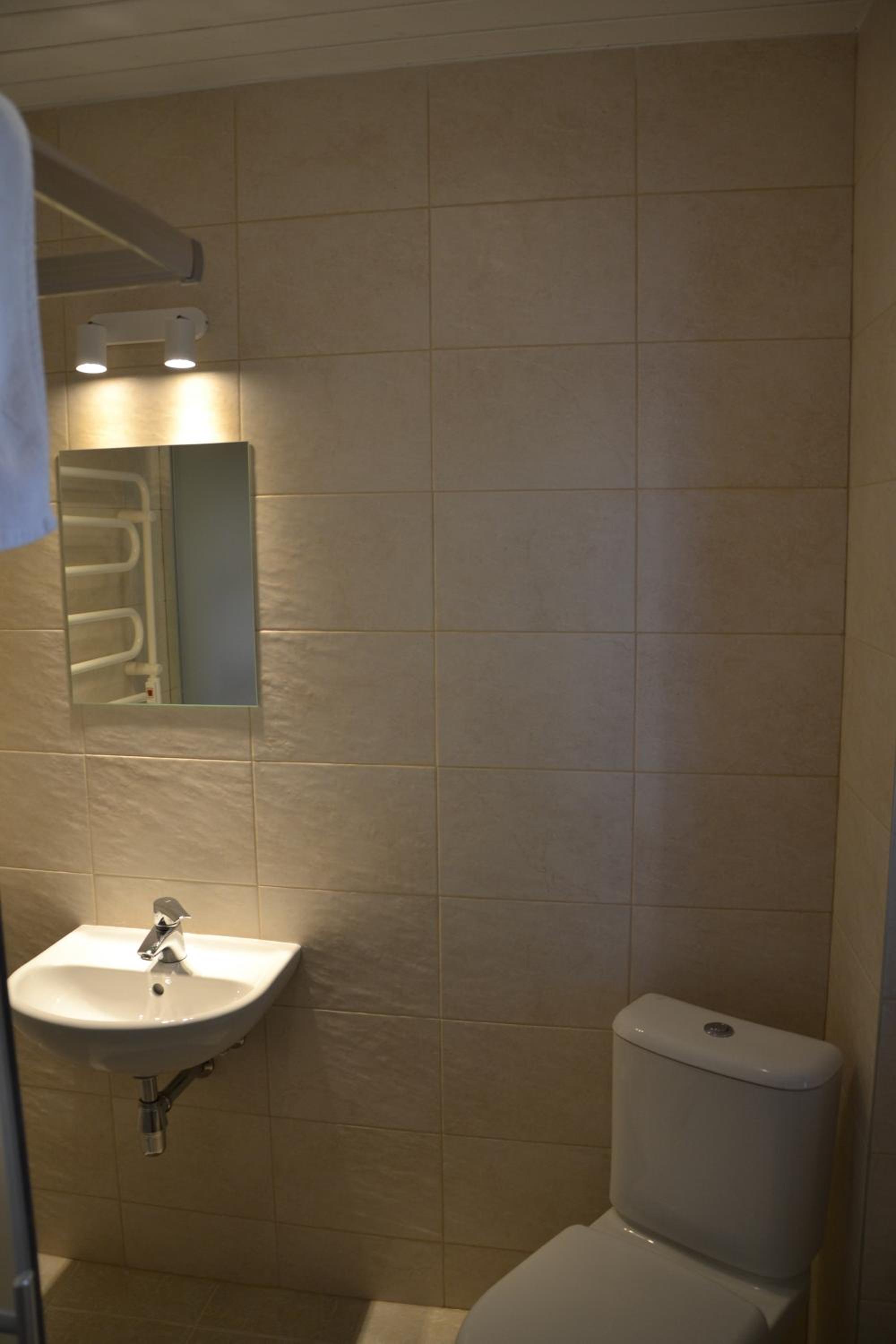 Photo 12