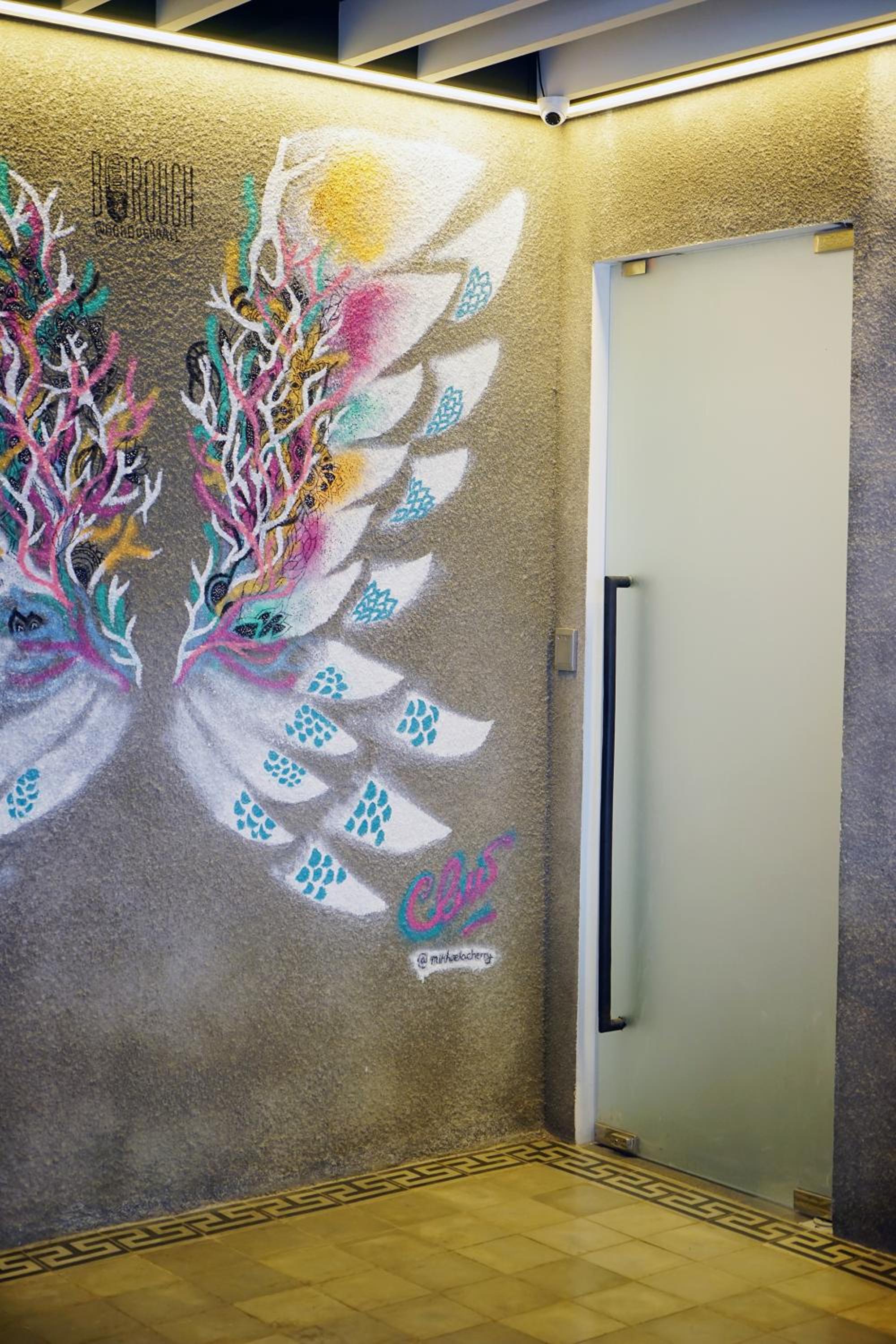 Borough Capsule Hostel Bali