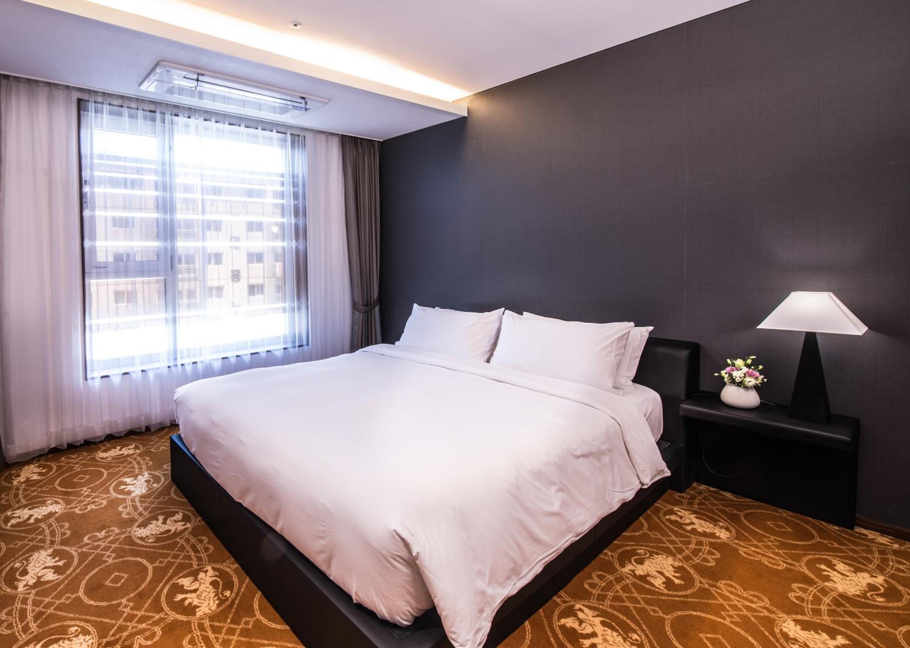 Jeju Vacations - Hotel Leo - Property Image 9