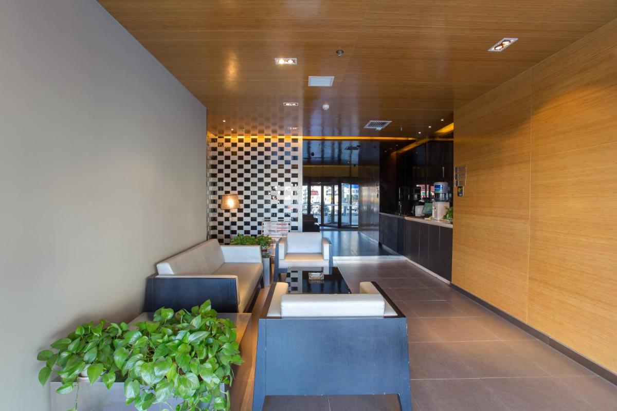 hotel reception