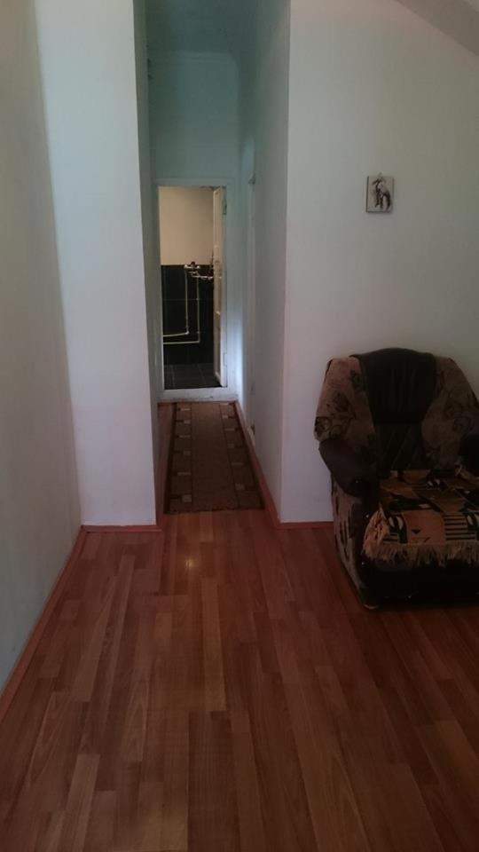 Photo 52
