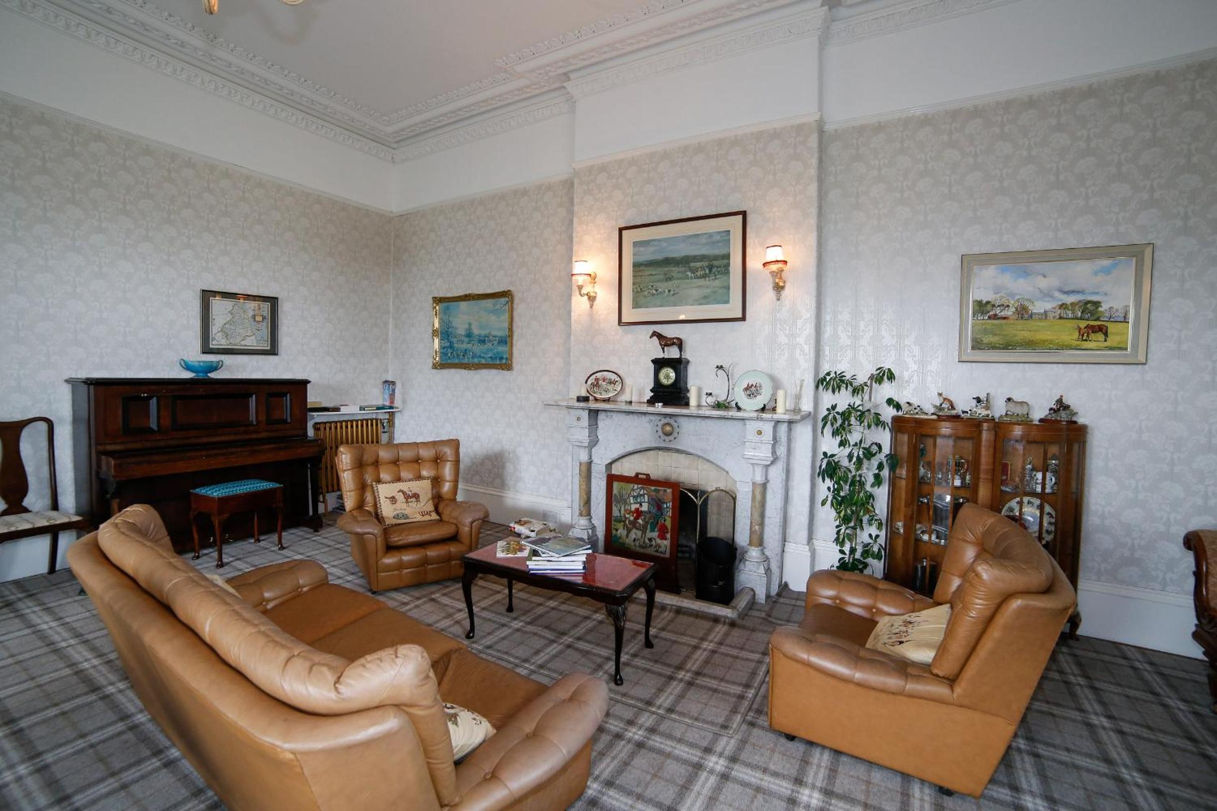 Dunns Houses Farmhouse B&B