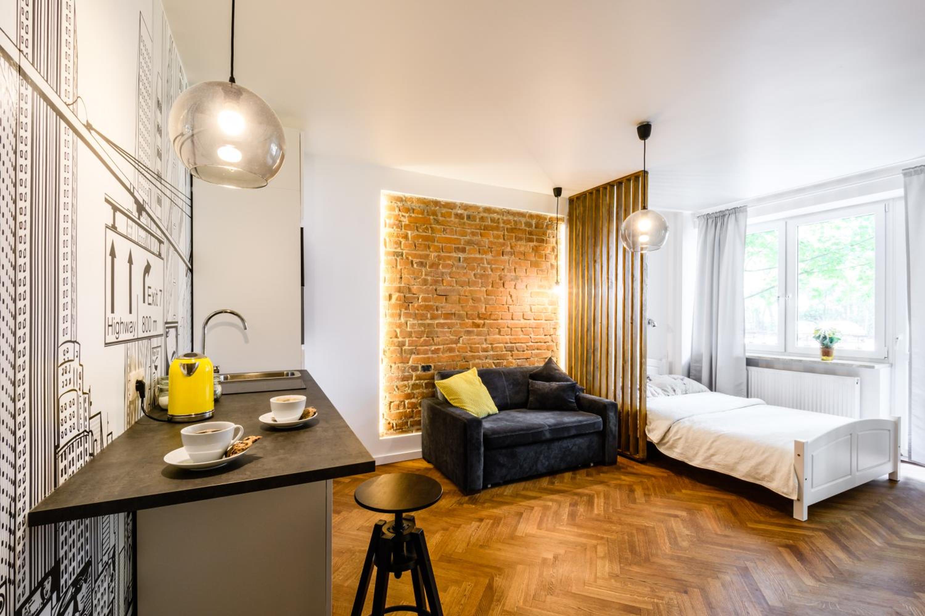 Central Station Apartments view 2