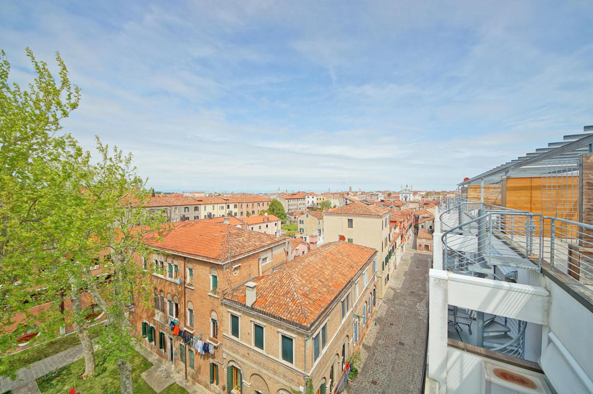 DolceVita Apartments N 329