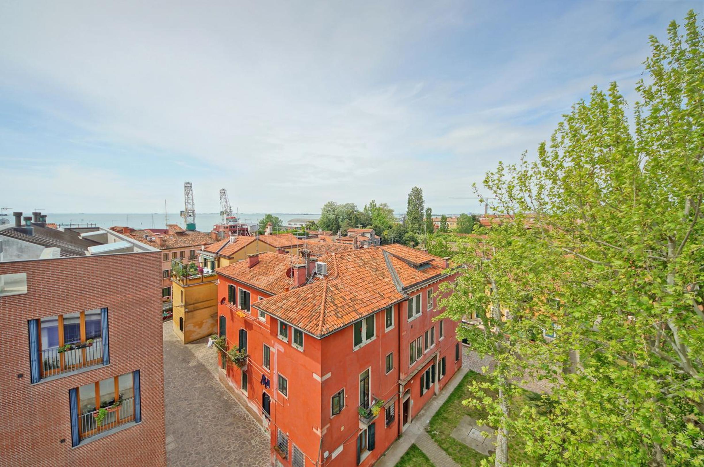 DolceVita Apartments N 329