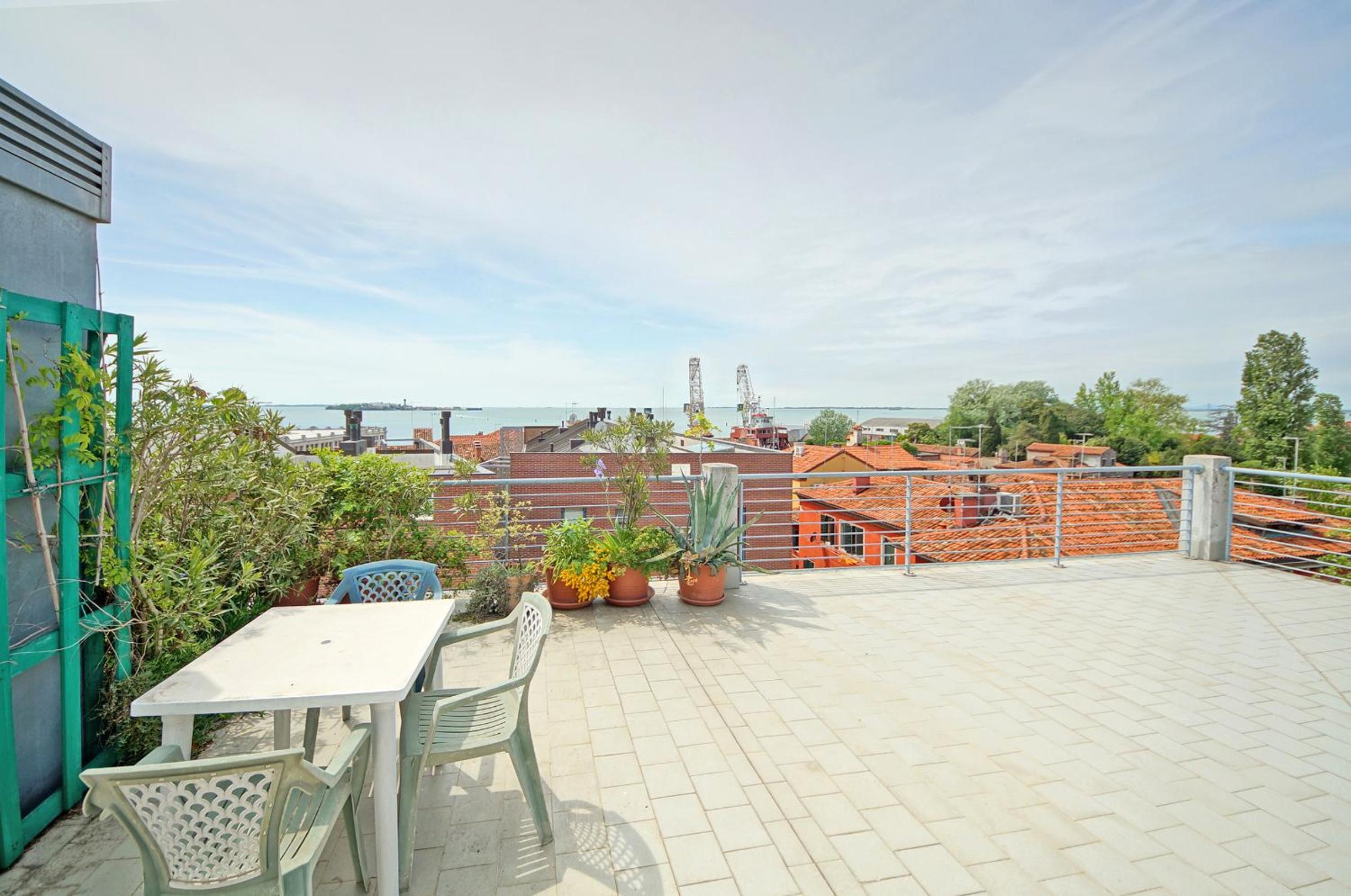 DolceVita Apartments N 329