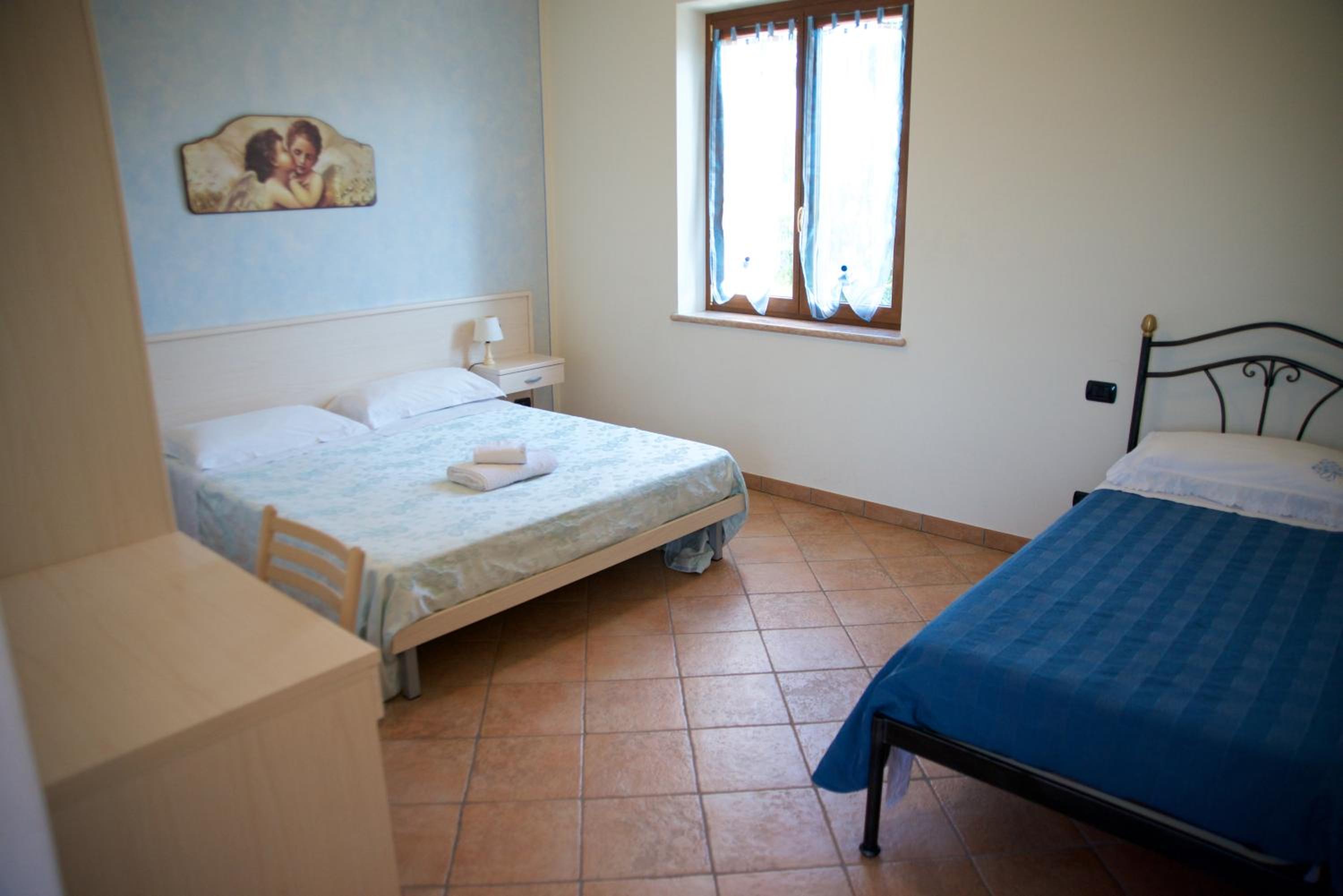 Photo 48
