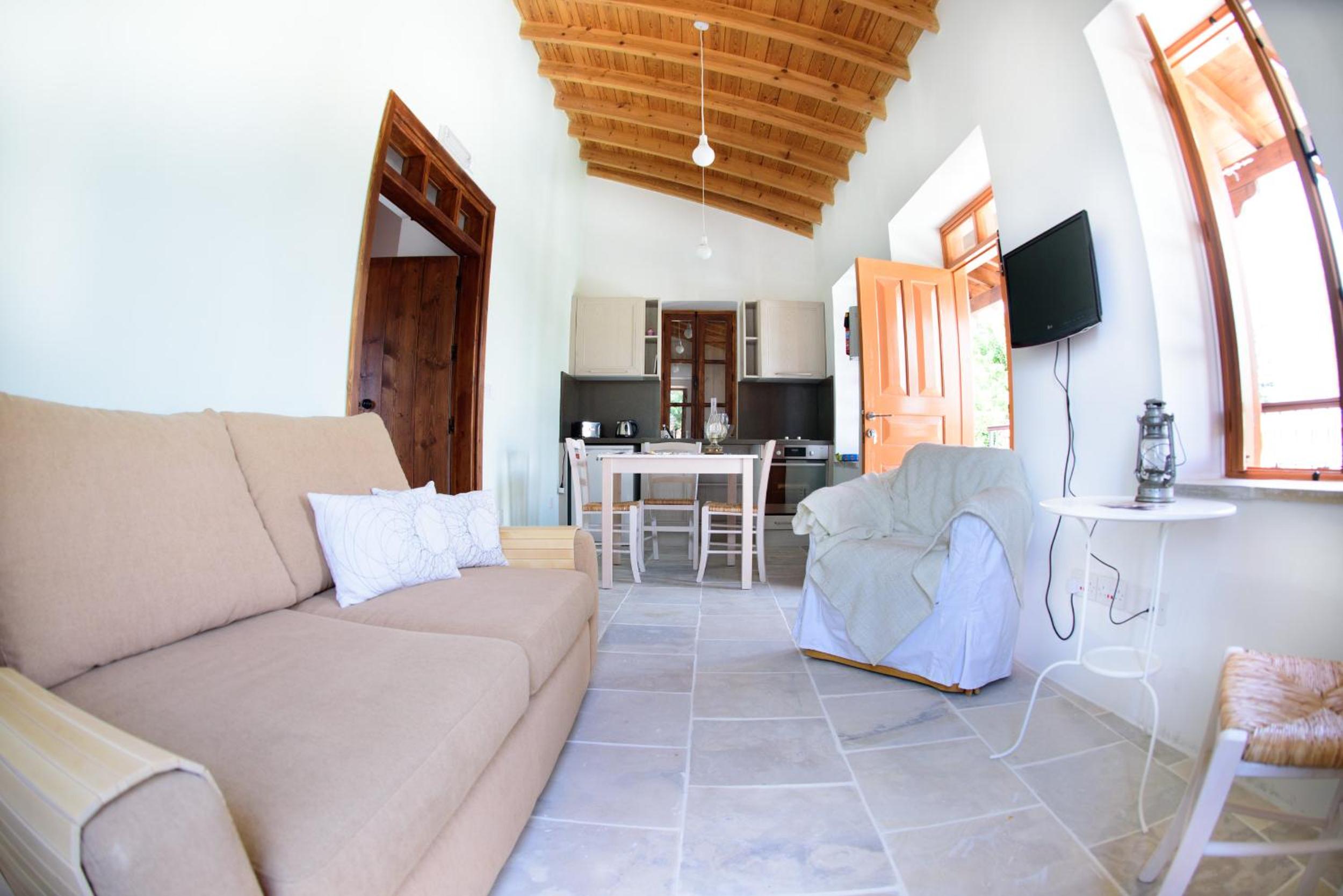 Vavla Nature House