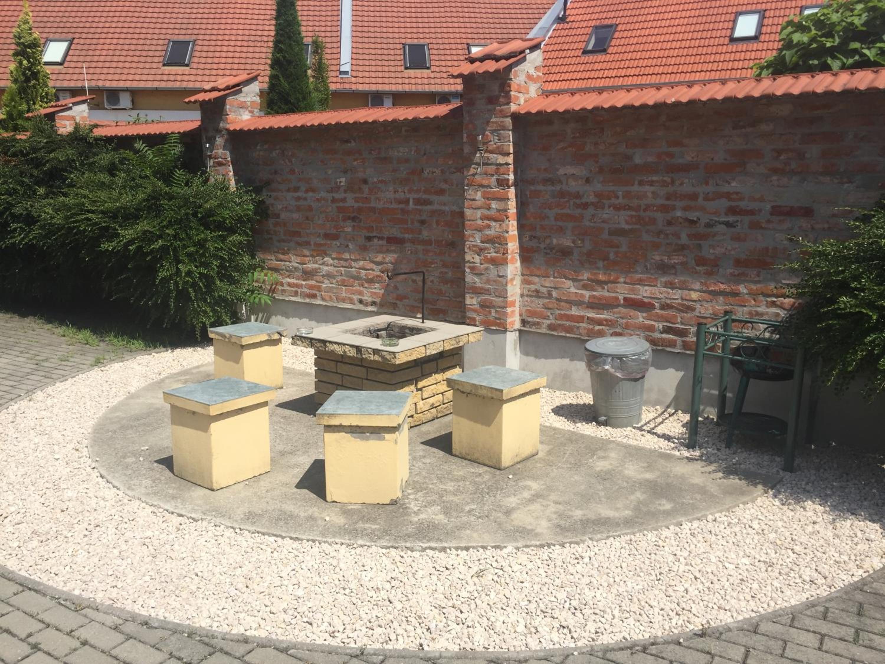 Bíbor Apartman
