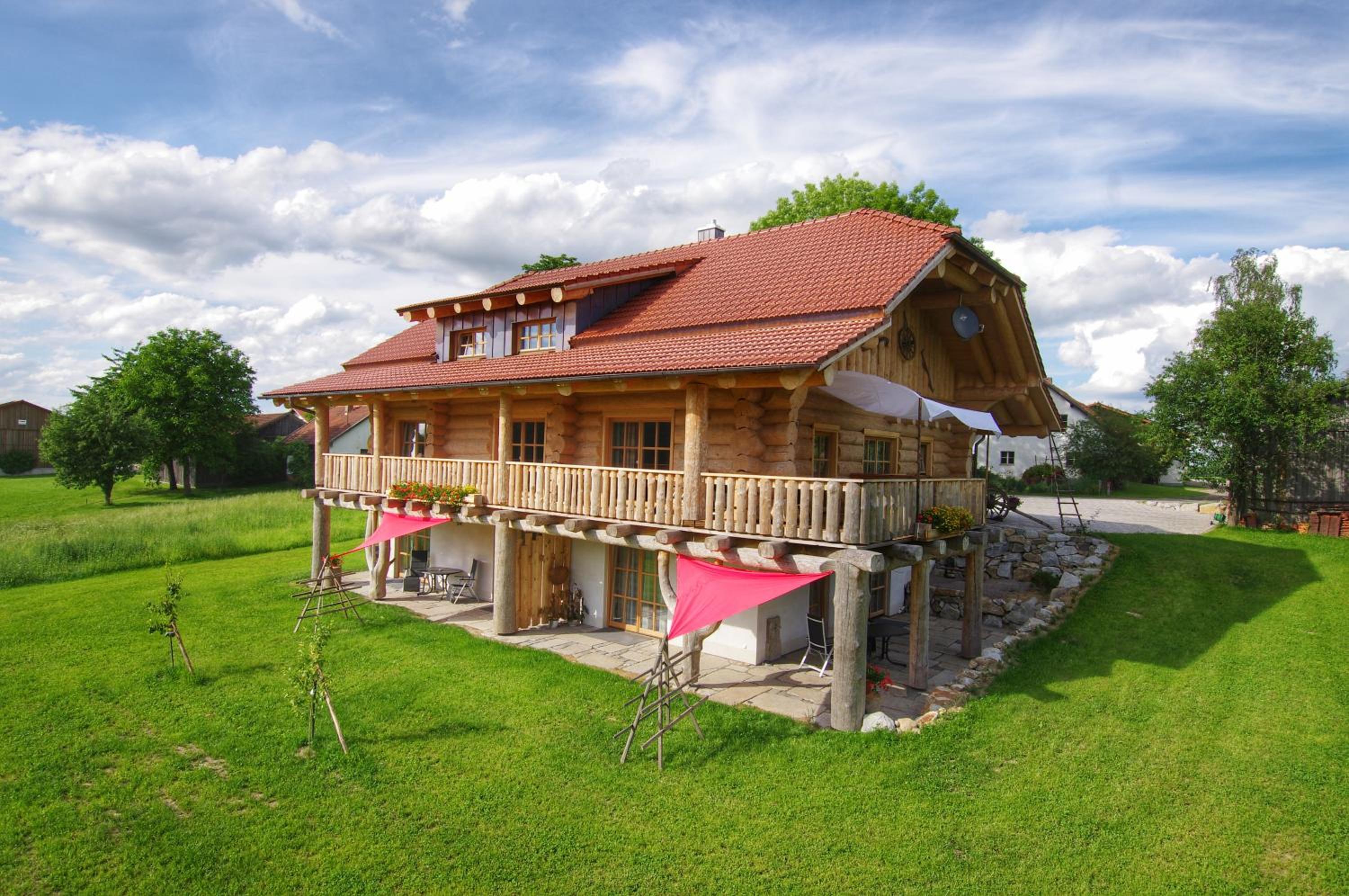 Holzhaus Lugerhof view 2