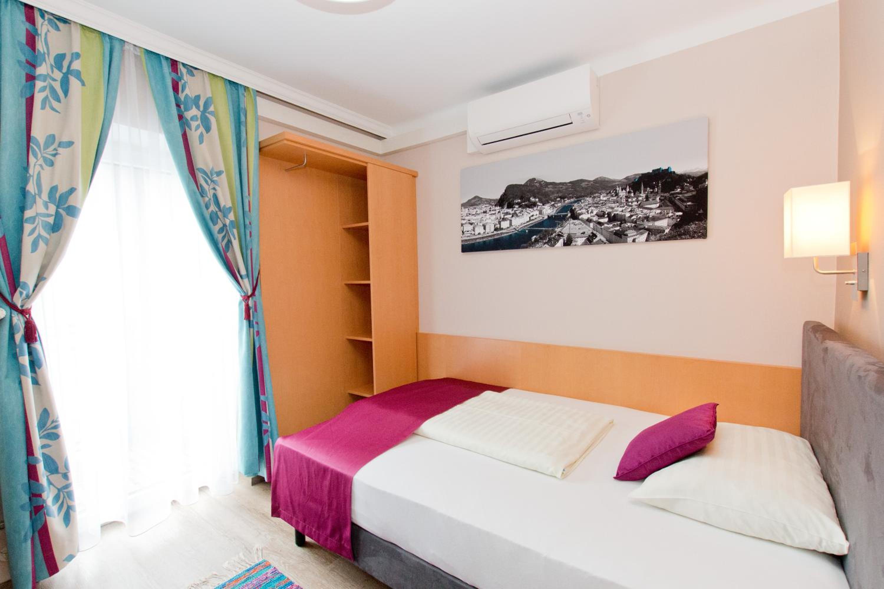 HOTEL junior by MAX 70