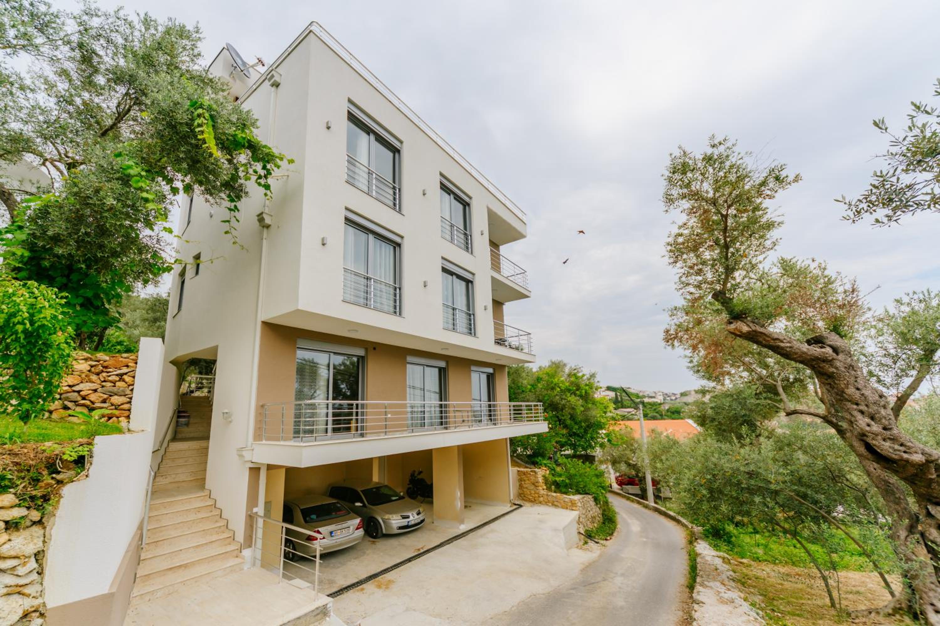 Teuta Apartments view 2