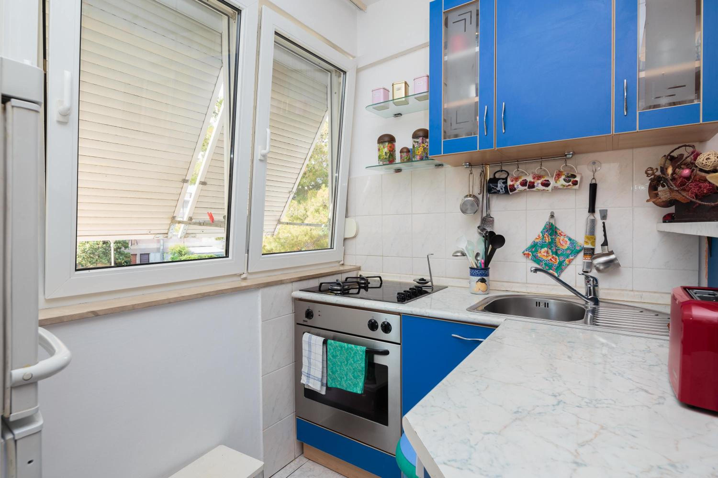 Comfortable and fully furbished apartment Karolina in the center view 4