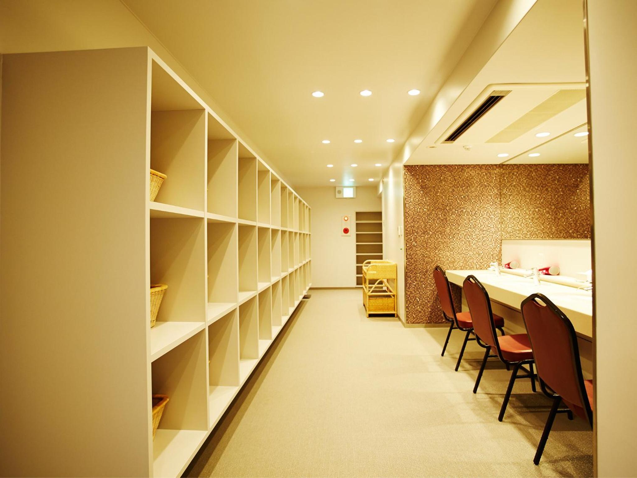 Osaka Academia, Billede 47