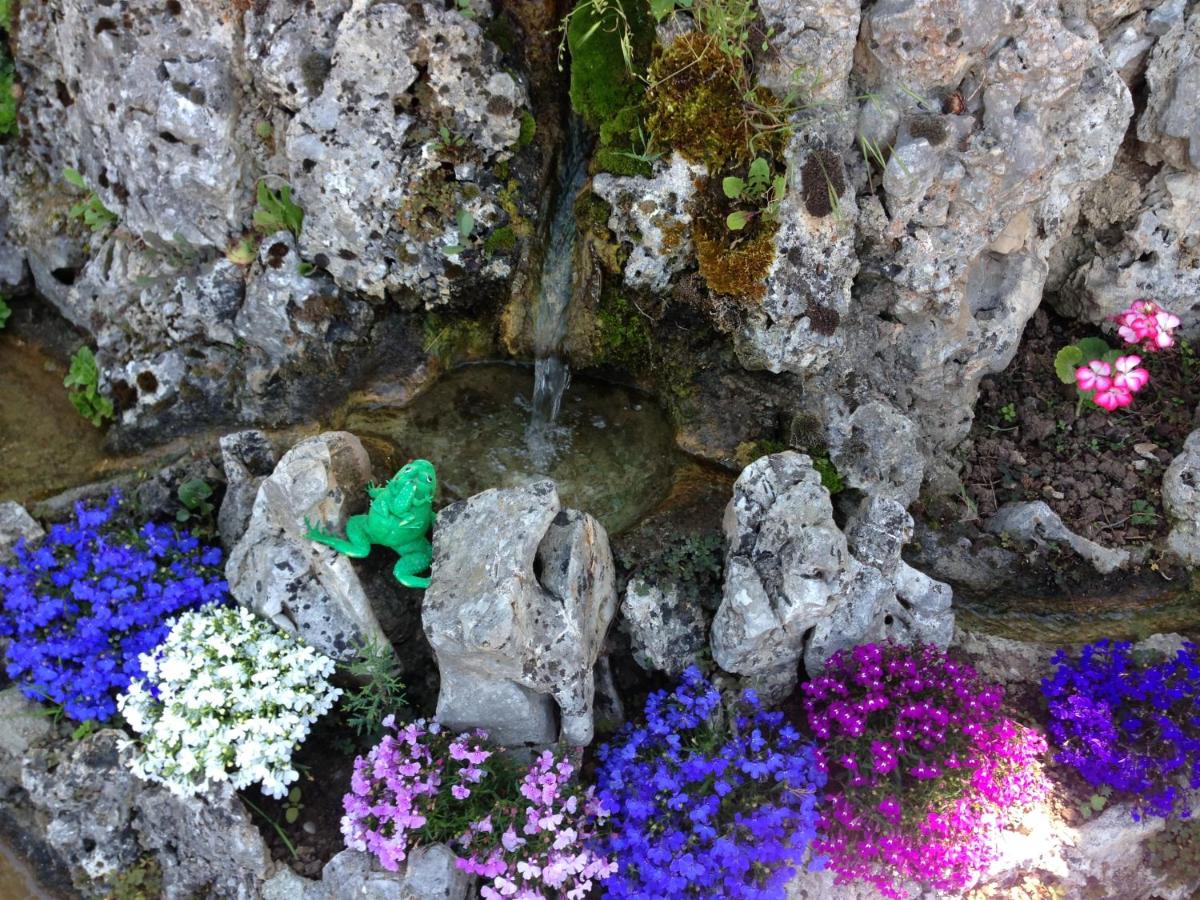 Photo 84
