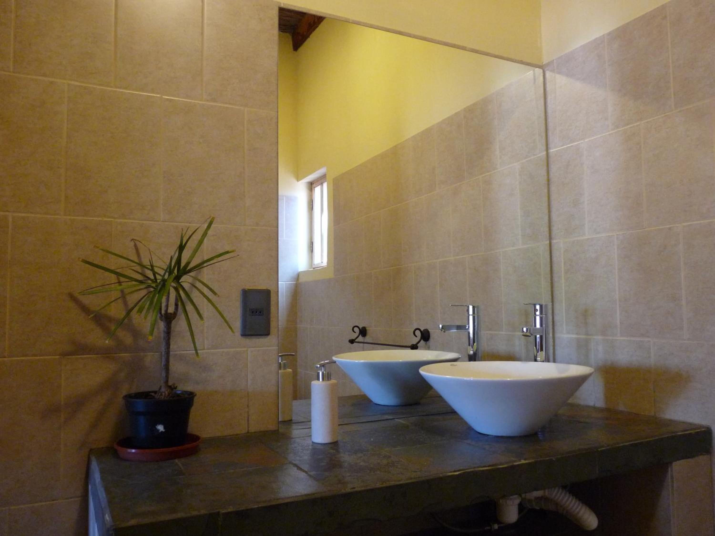 Hostal y Cabañas Renta House San Pedro