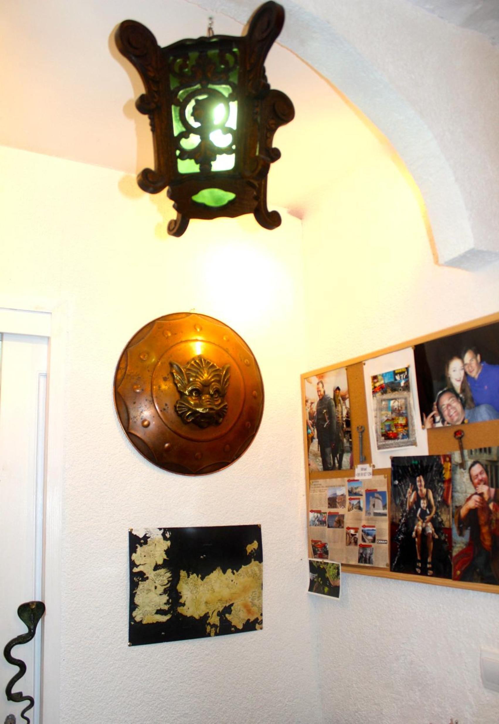Kingslanding Old Town Hostel