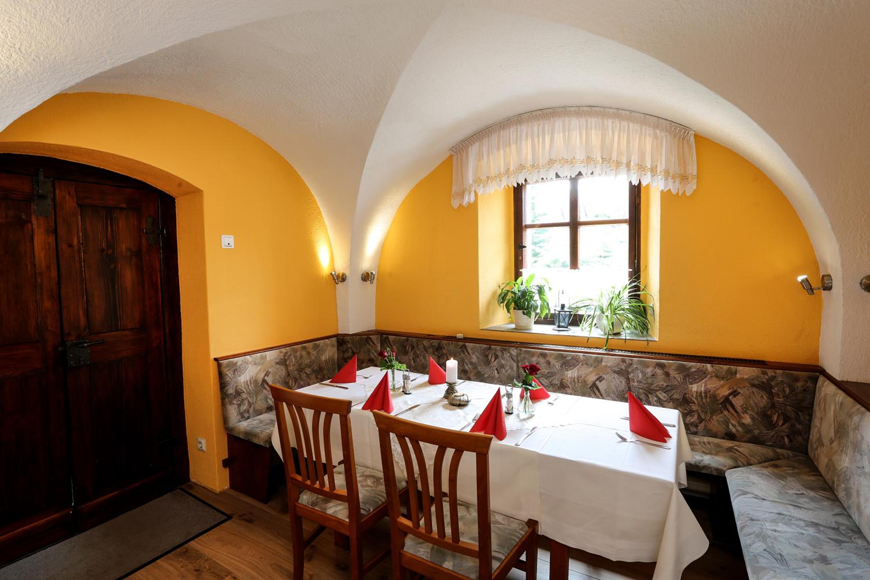 Landhotel Thurmchen - Property Image 10