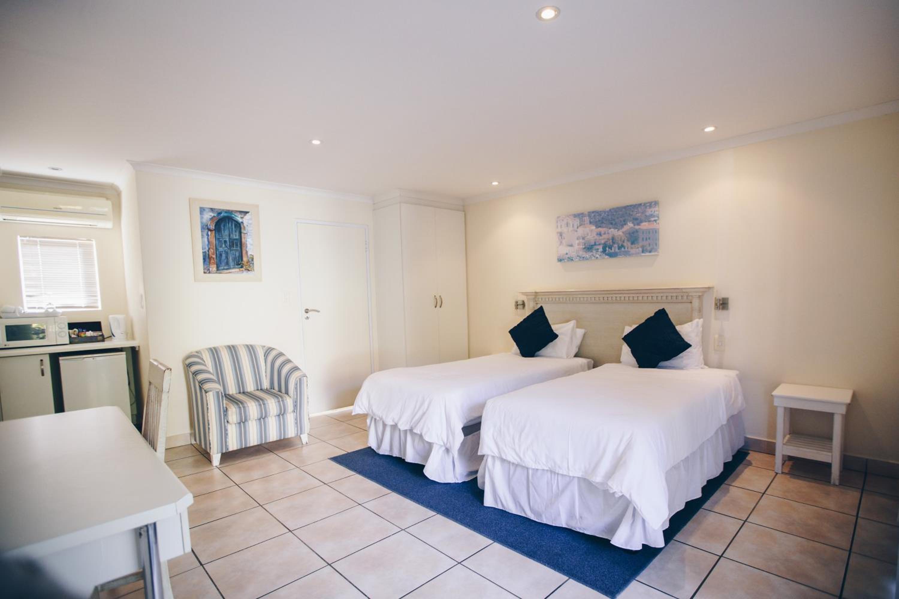 Santorini Guesthouse