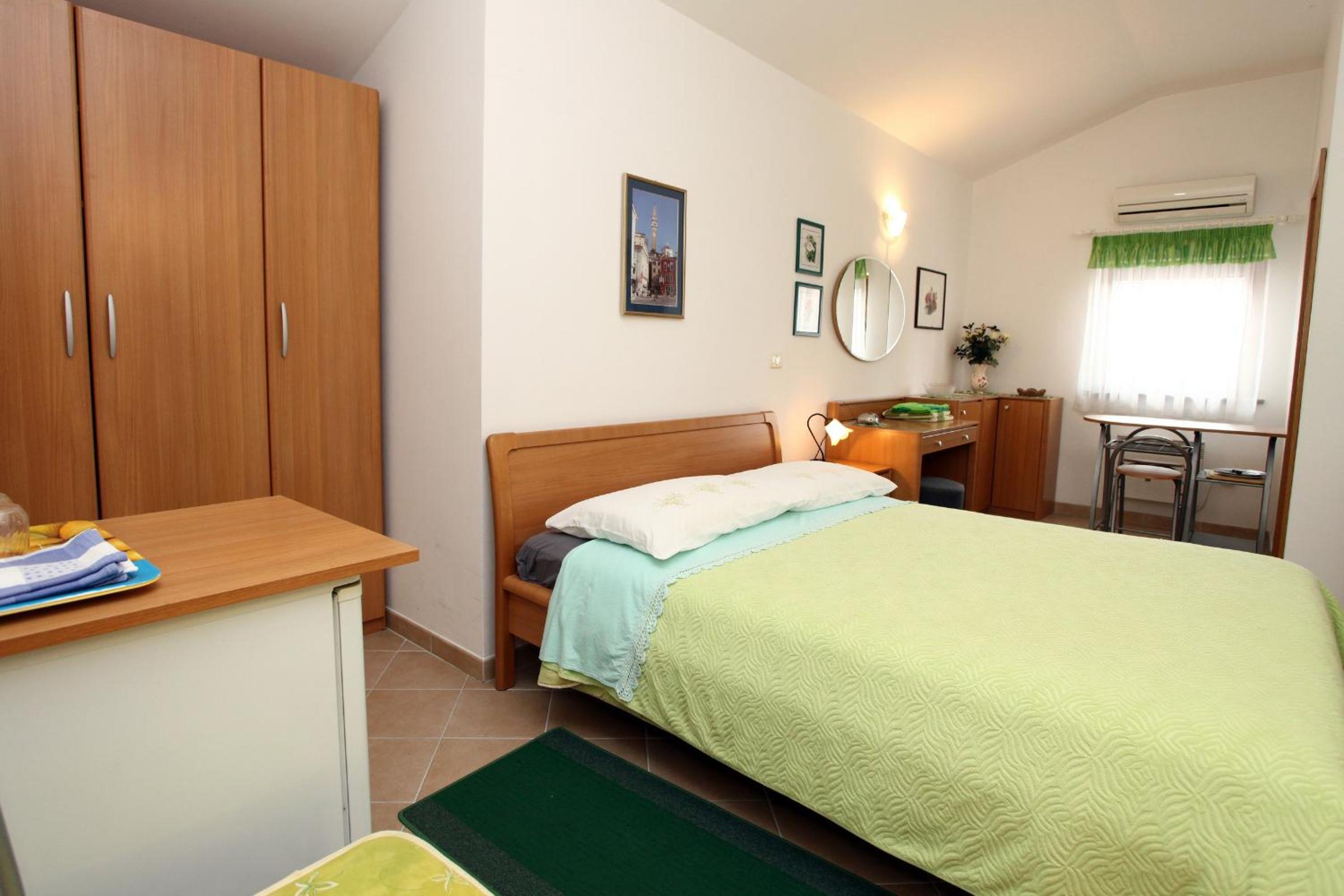 Parenzana Sea View Apartments SK view 4