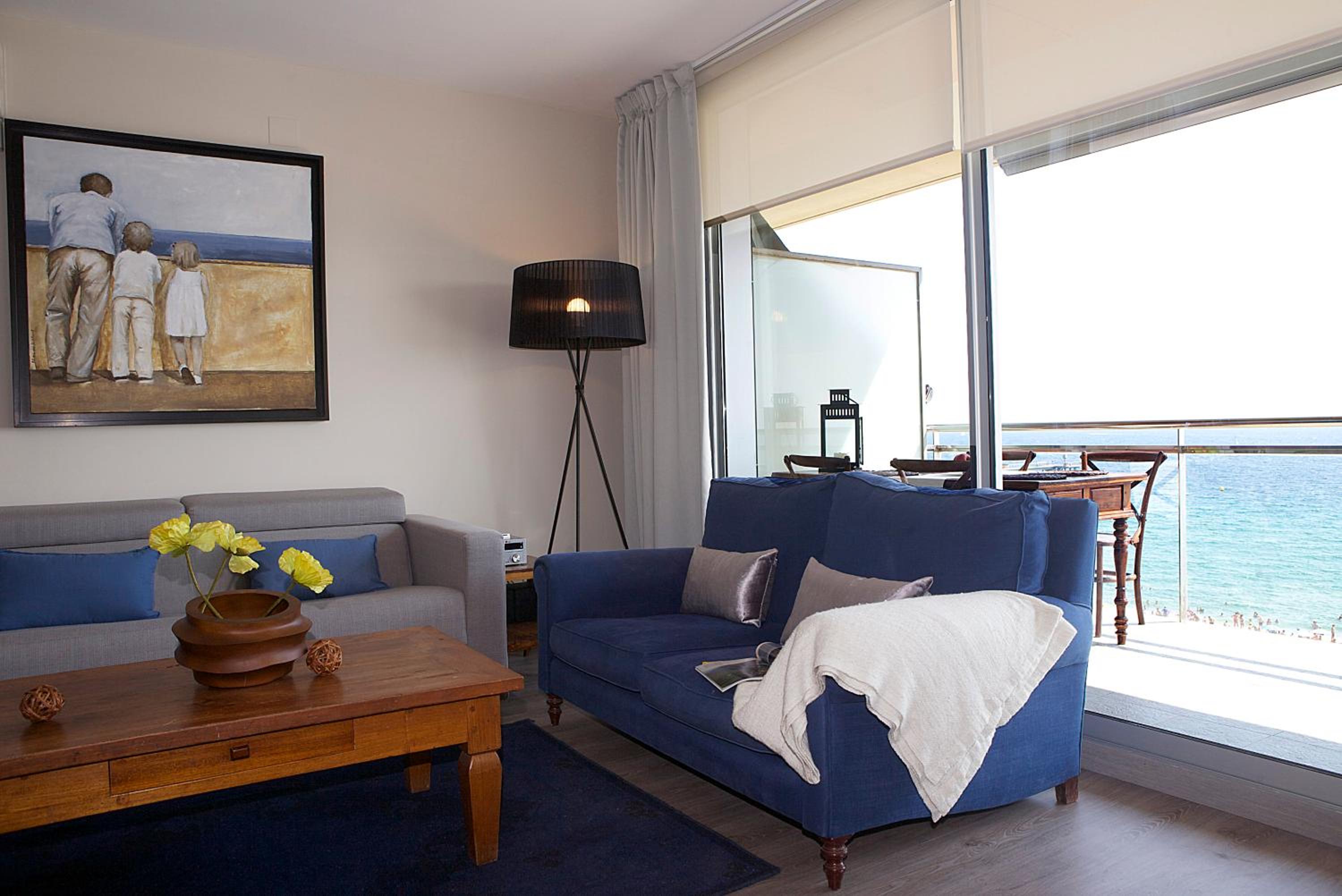 Great Sea-Side Barcelona Apartment
