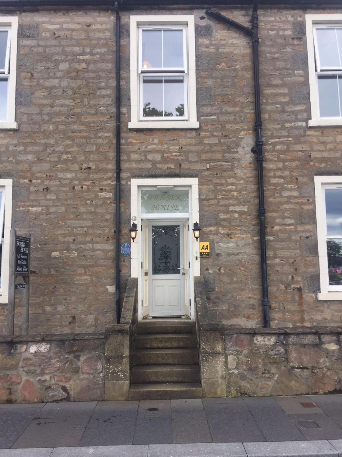 Hotel Fraser House - Image 1